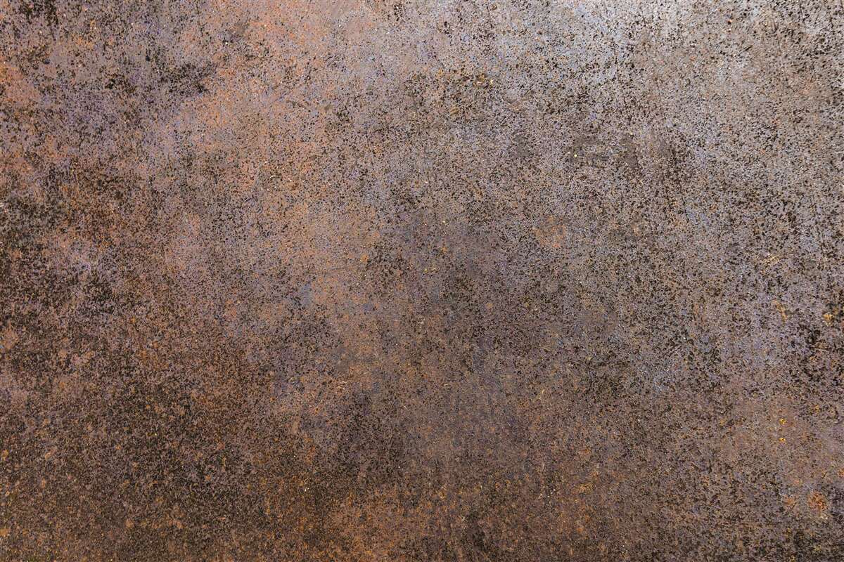 Fototapeta starý a stratil lesk