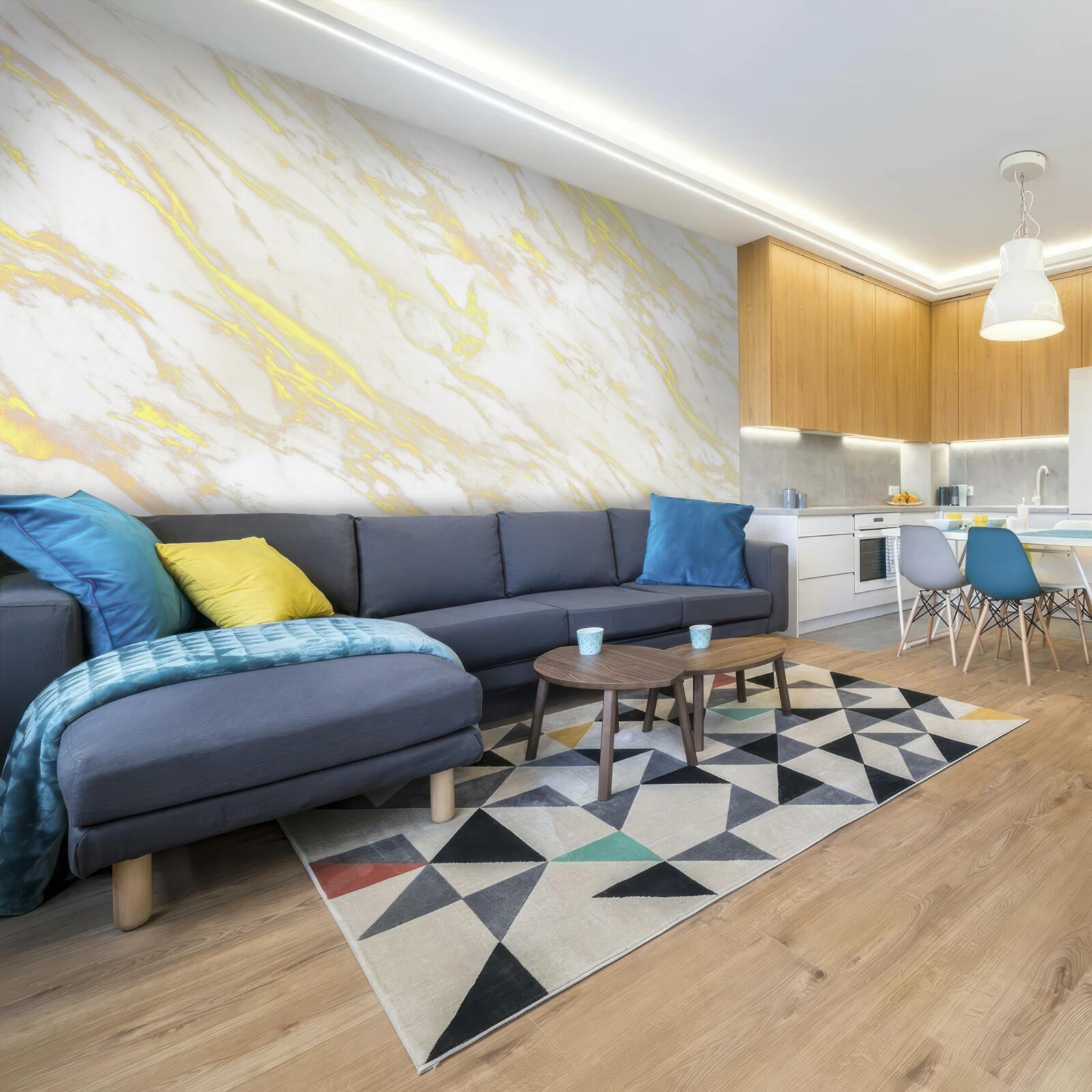 Fototapeta biely mramor so zlatým odtieňom