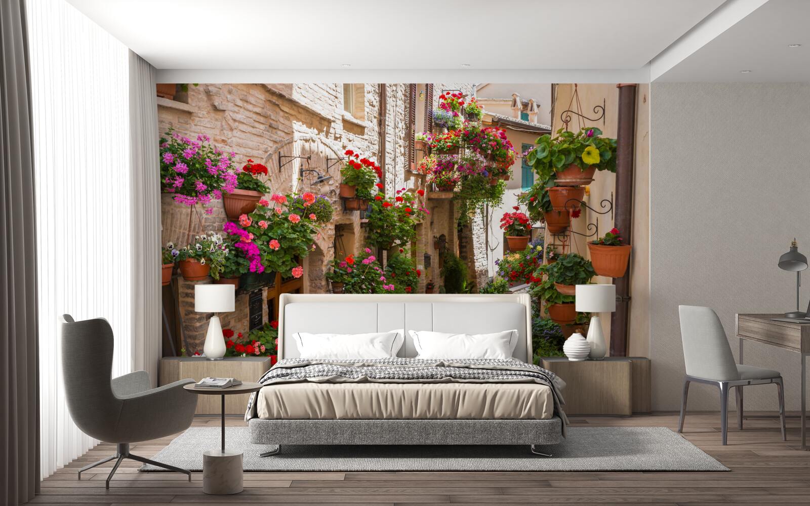 Fototapeta ulica ponorená do hustej zelene, zahaľujúca jej starobylosť