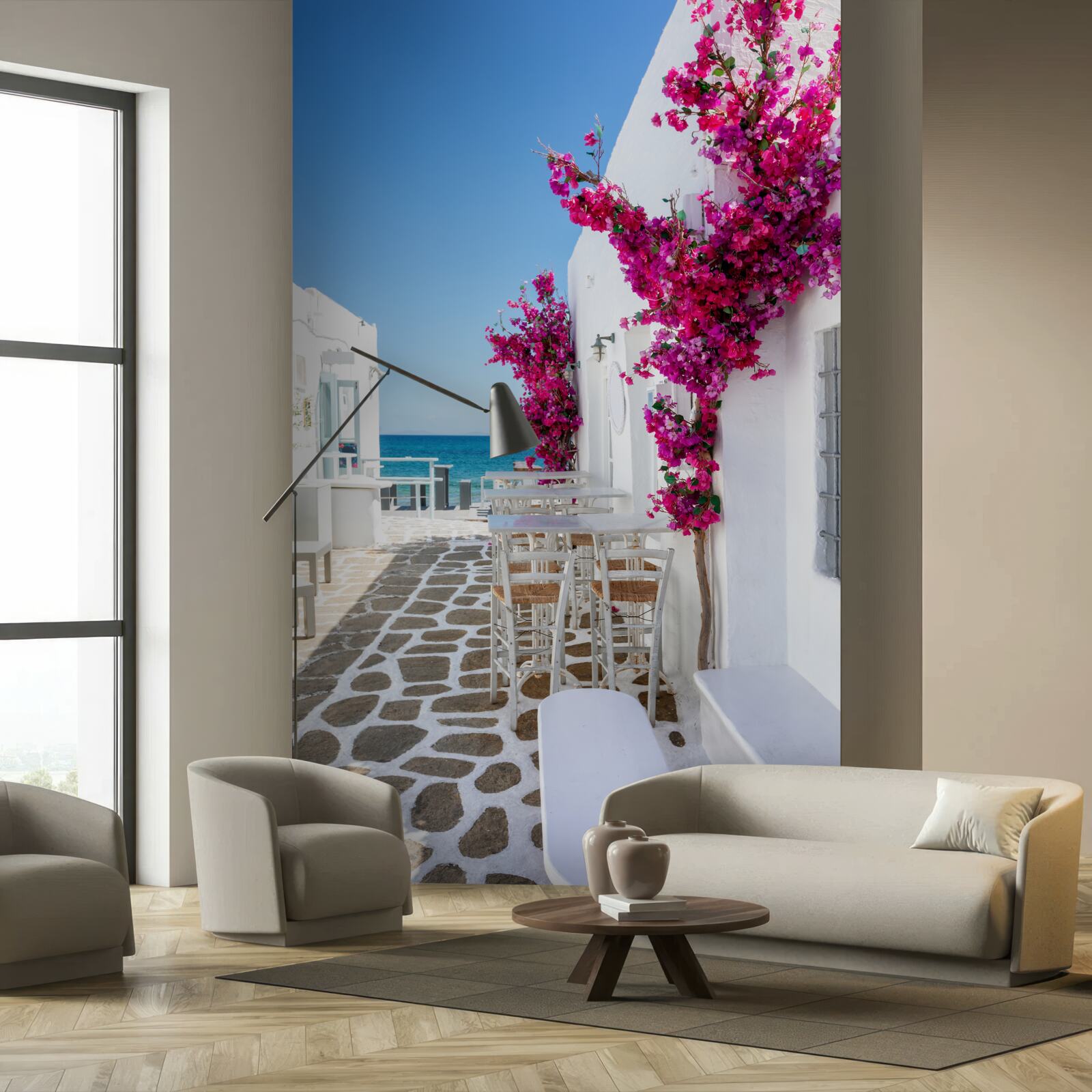 Fototapeta morská ulica natretá bielou farbou