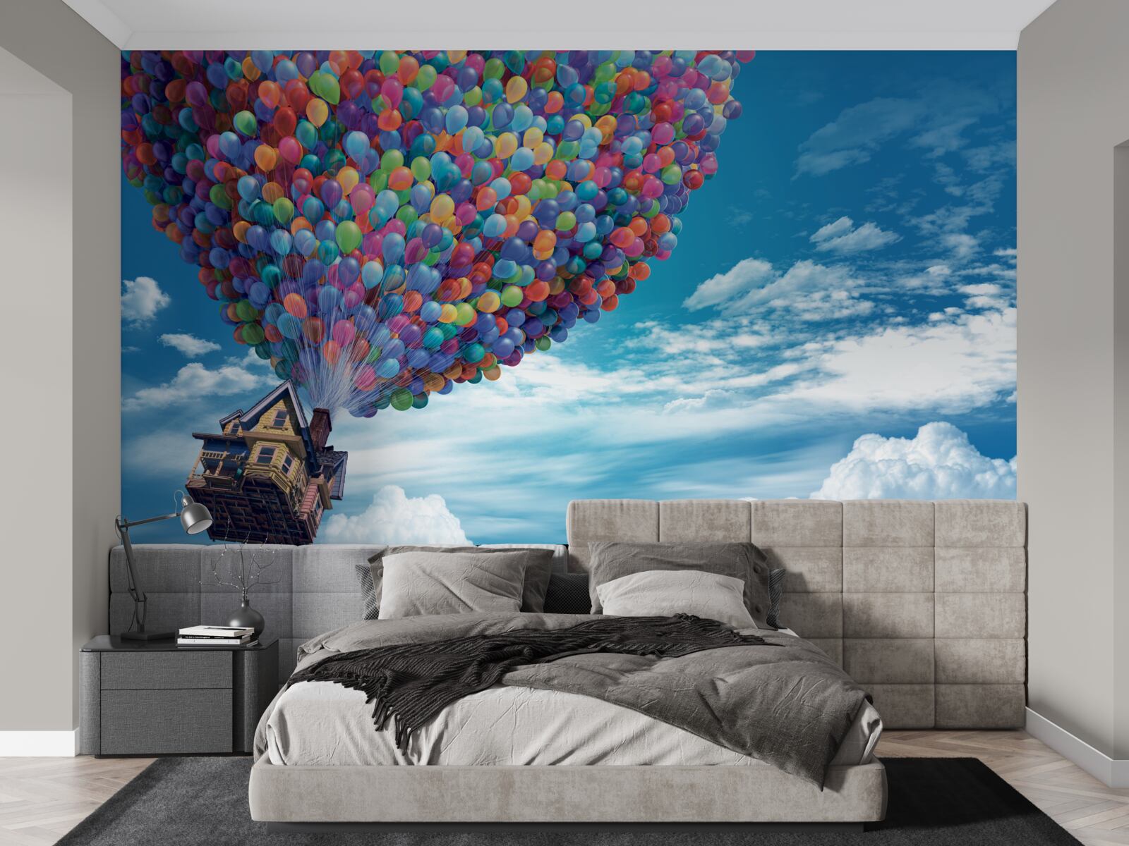 Fototapeta dom s mnohými lietajúcimi loptičkami