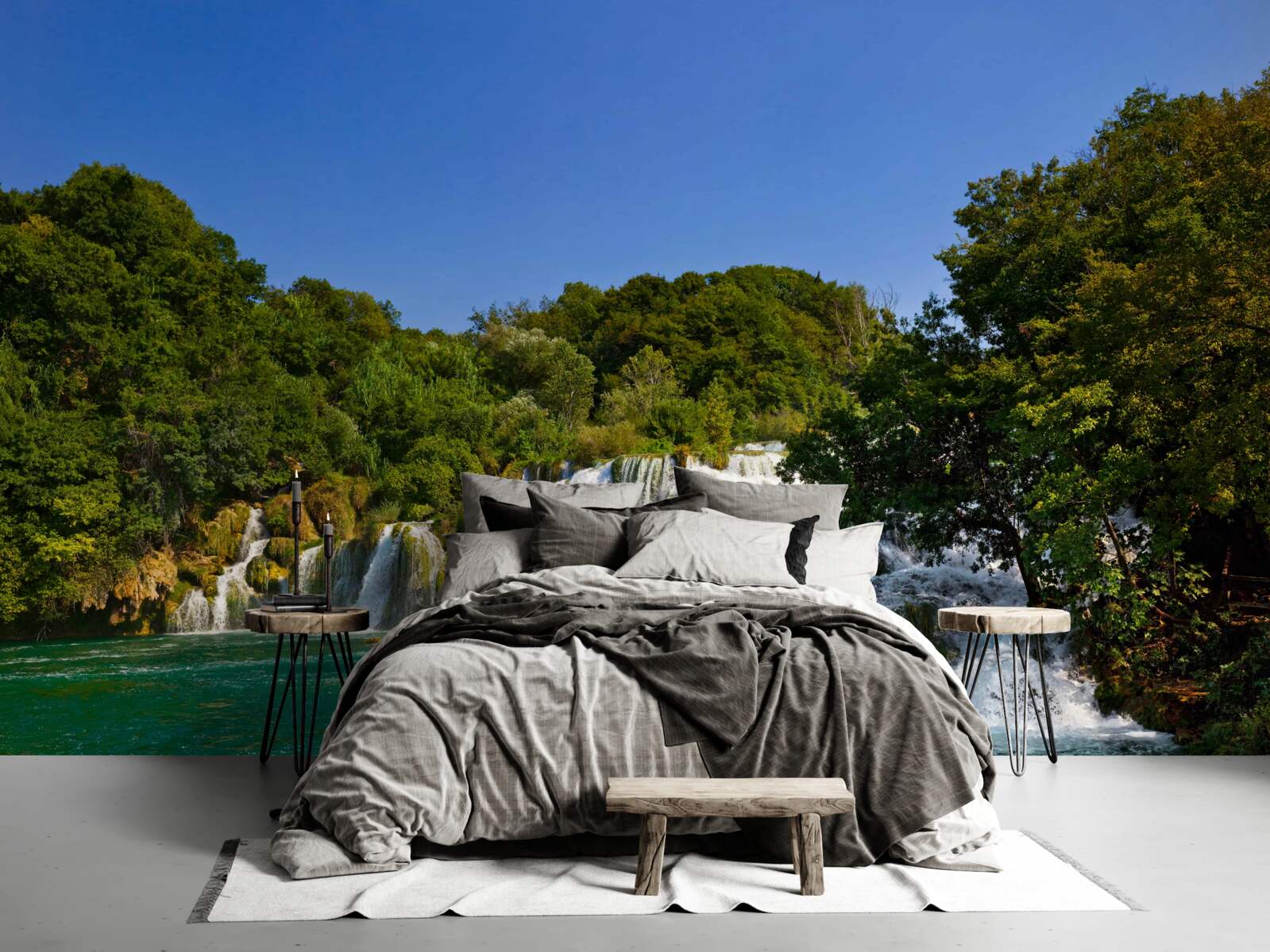 Fototapeta výhľady na lesné cestičky a hrmiace vodopády