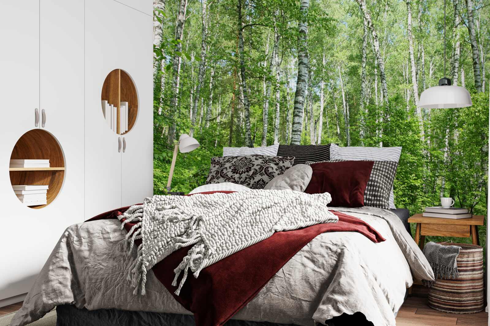 Fototapeta Cesta cez brezový les v letnej sezóne