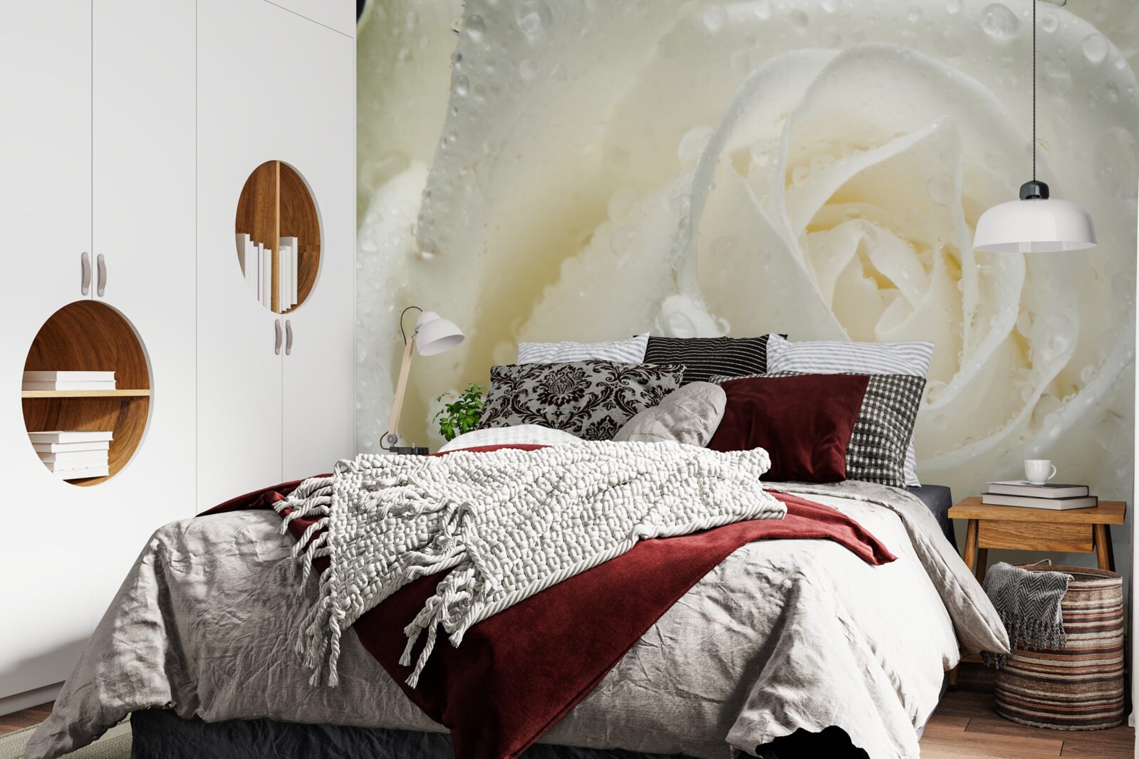 Fototapeta biela ruža pokrytá rannou rosou