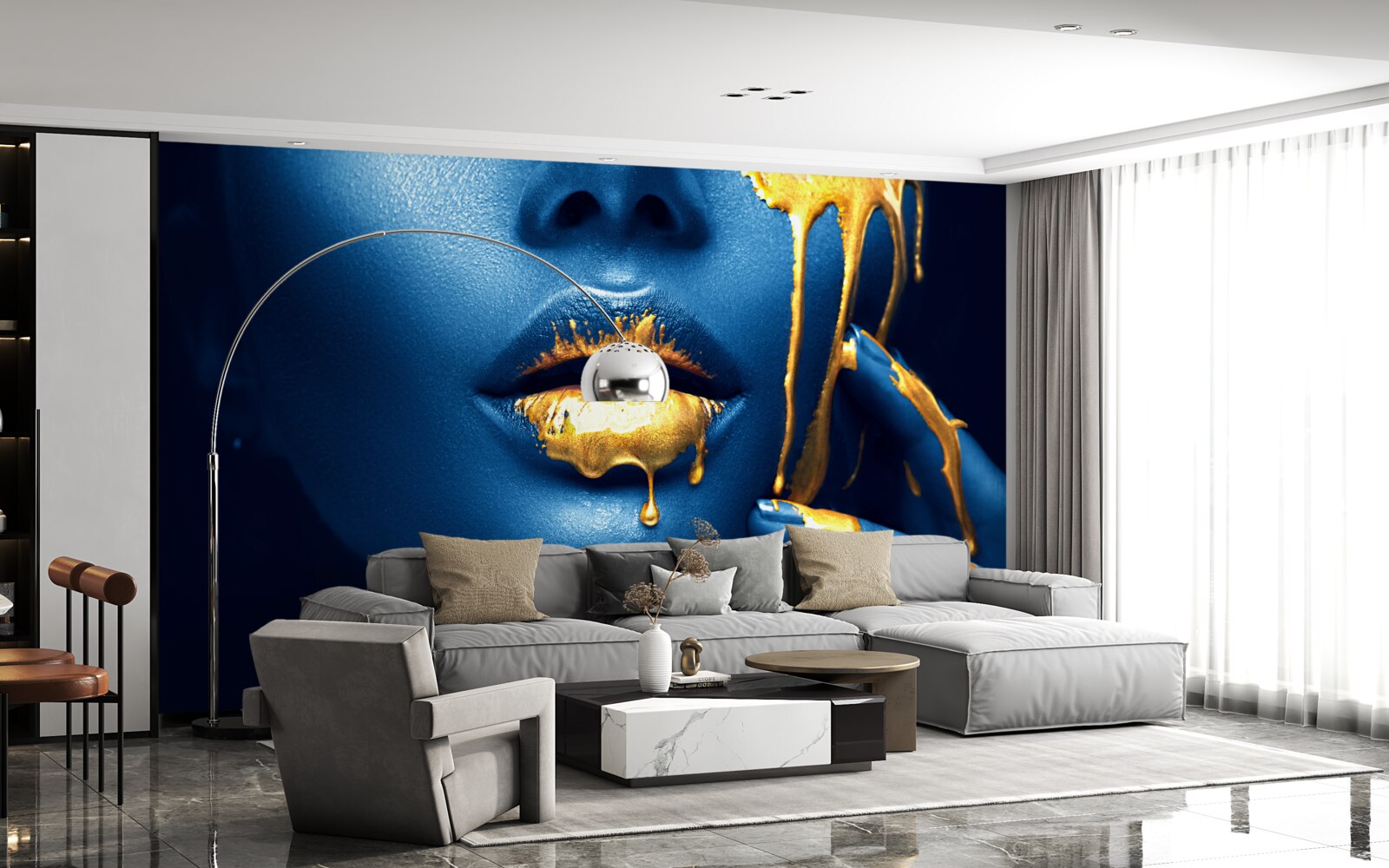 Fototapeta žena s lesklým zlatým rúžom na perách