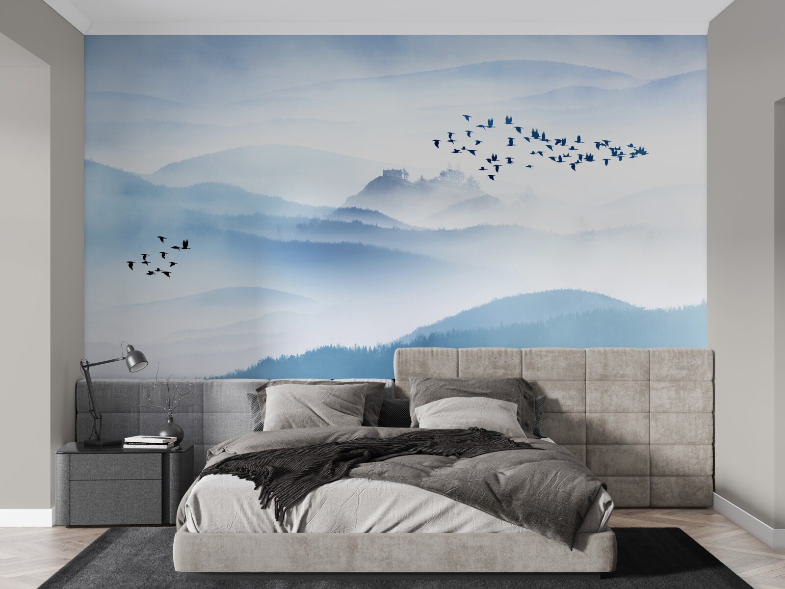 Fototapeta kŕdle vtákov sa vznášajú nad hmlistými vrcholmi