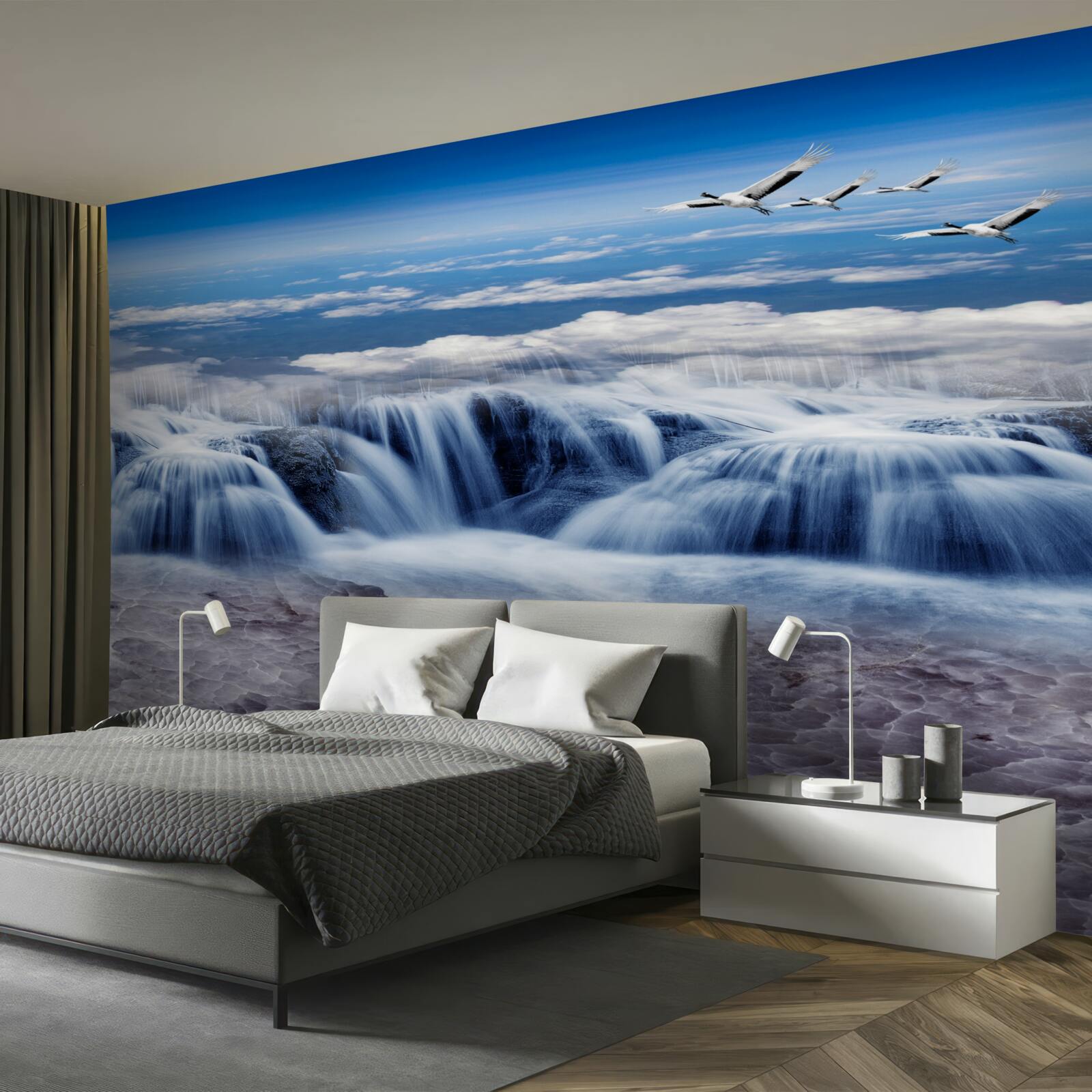 Fototapeta vodopád, nad ktorým sa vznášajú vtáky