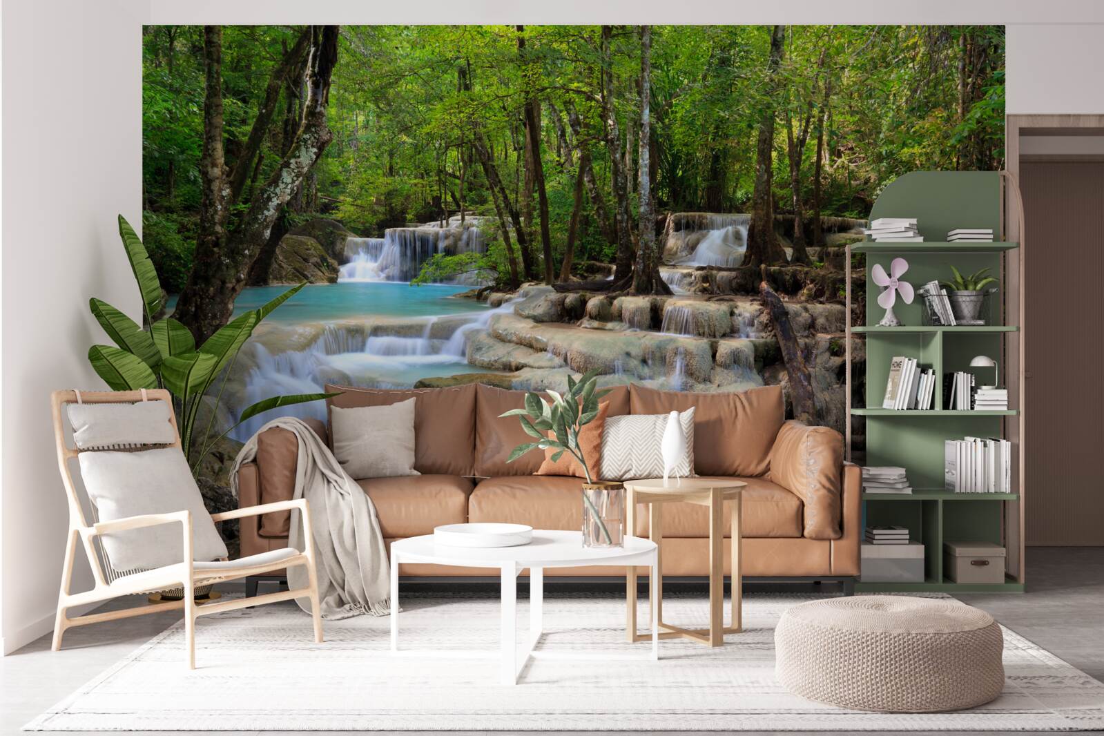 Fototapeta vodopády padajúce do hustého lesa