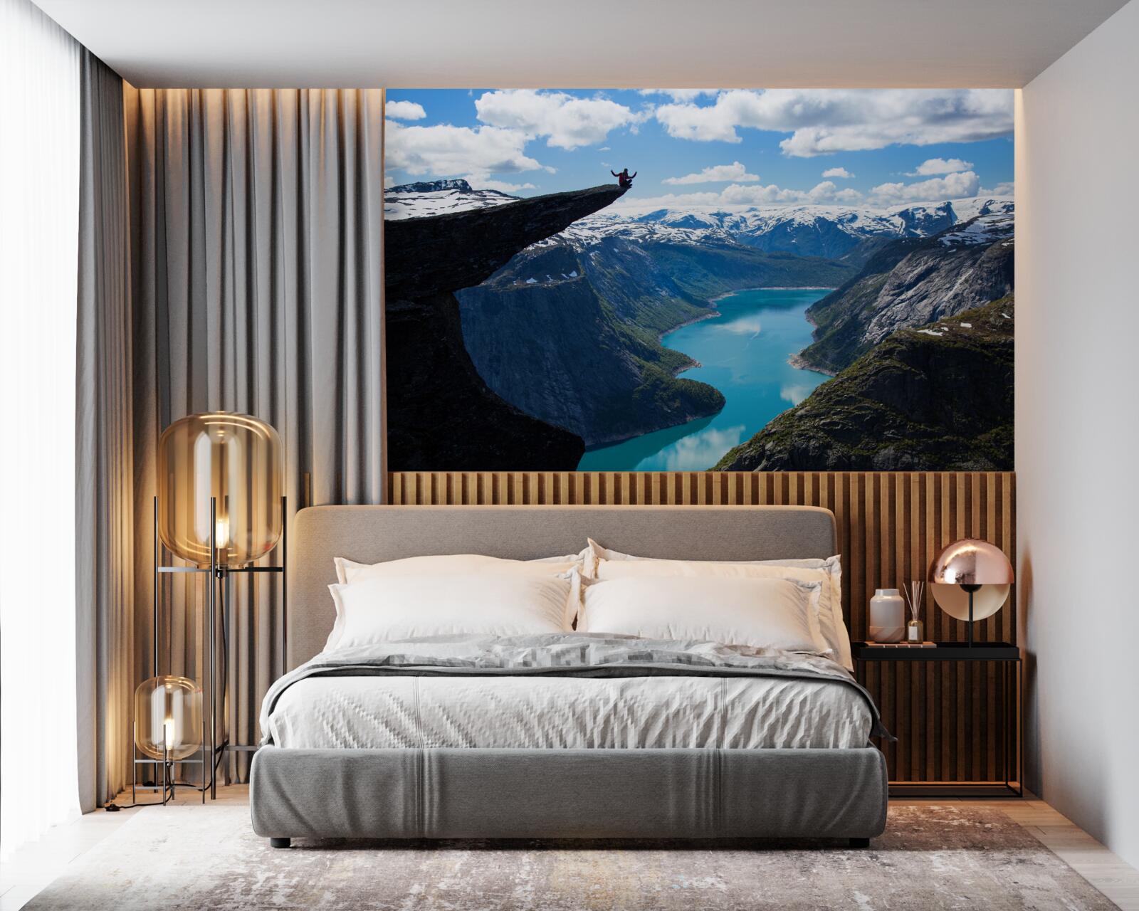 Fototapeta vrchol sa majestátne týči nad priepasťou