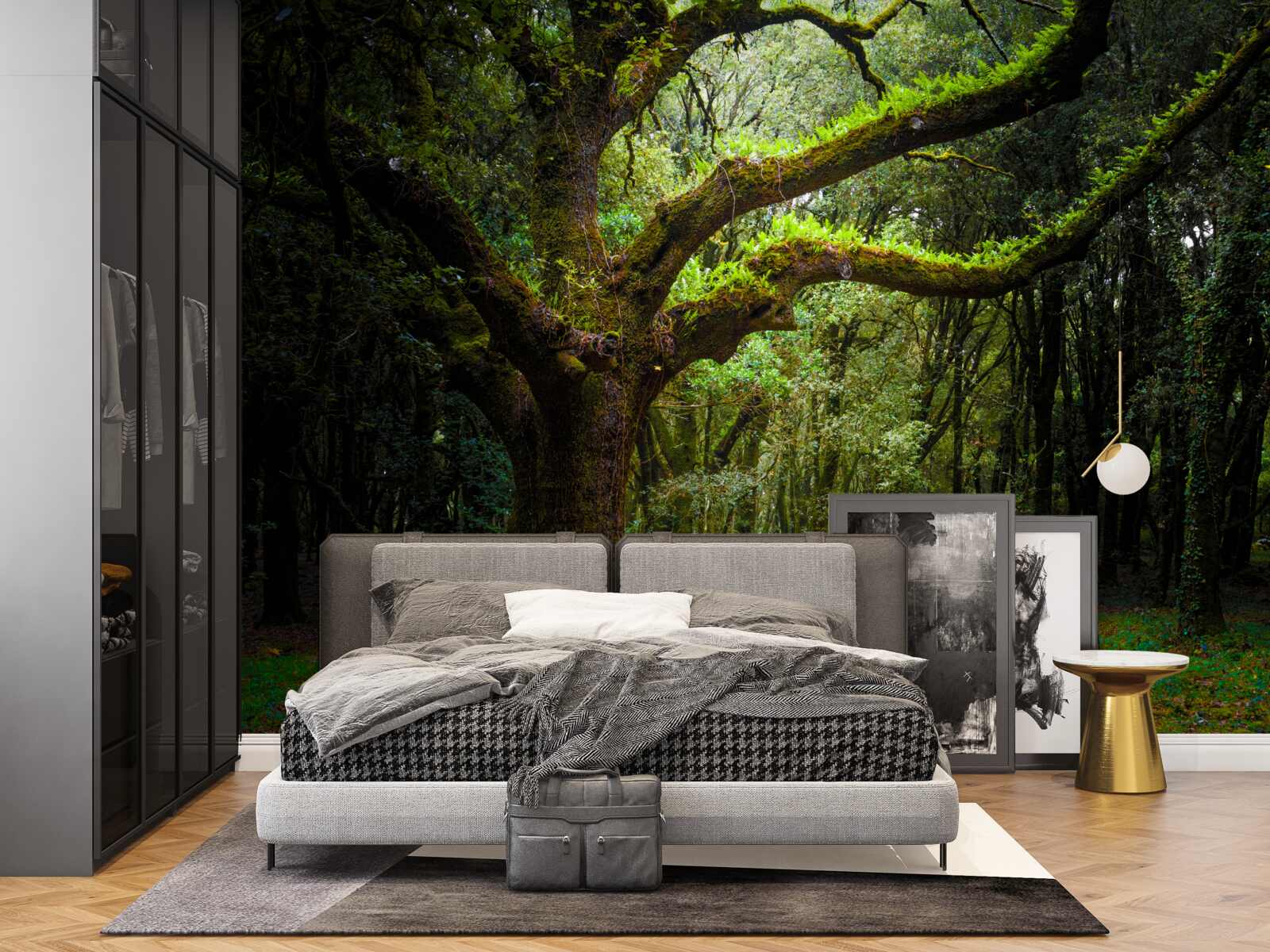 Fototapeta chlpatý prastarý les s hustými stromami