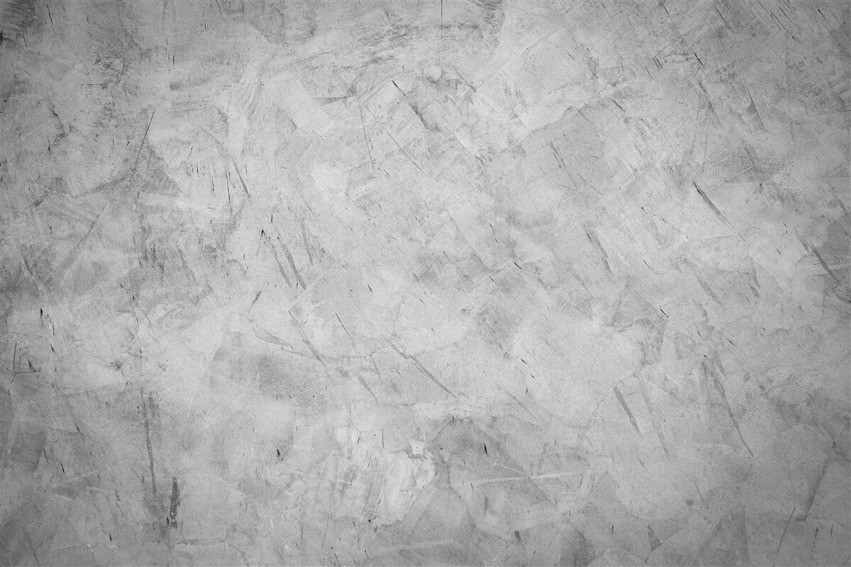 Fototapeta silný dážď v lese ponorenom do hmly