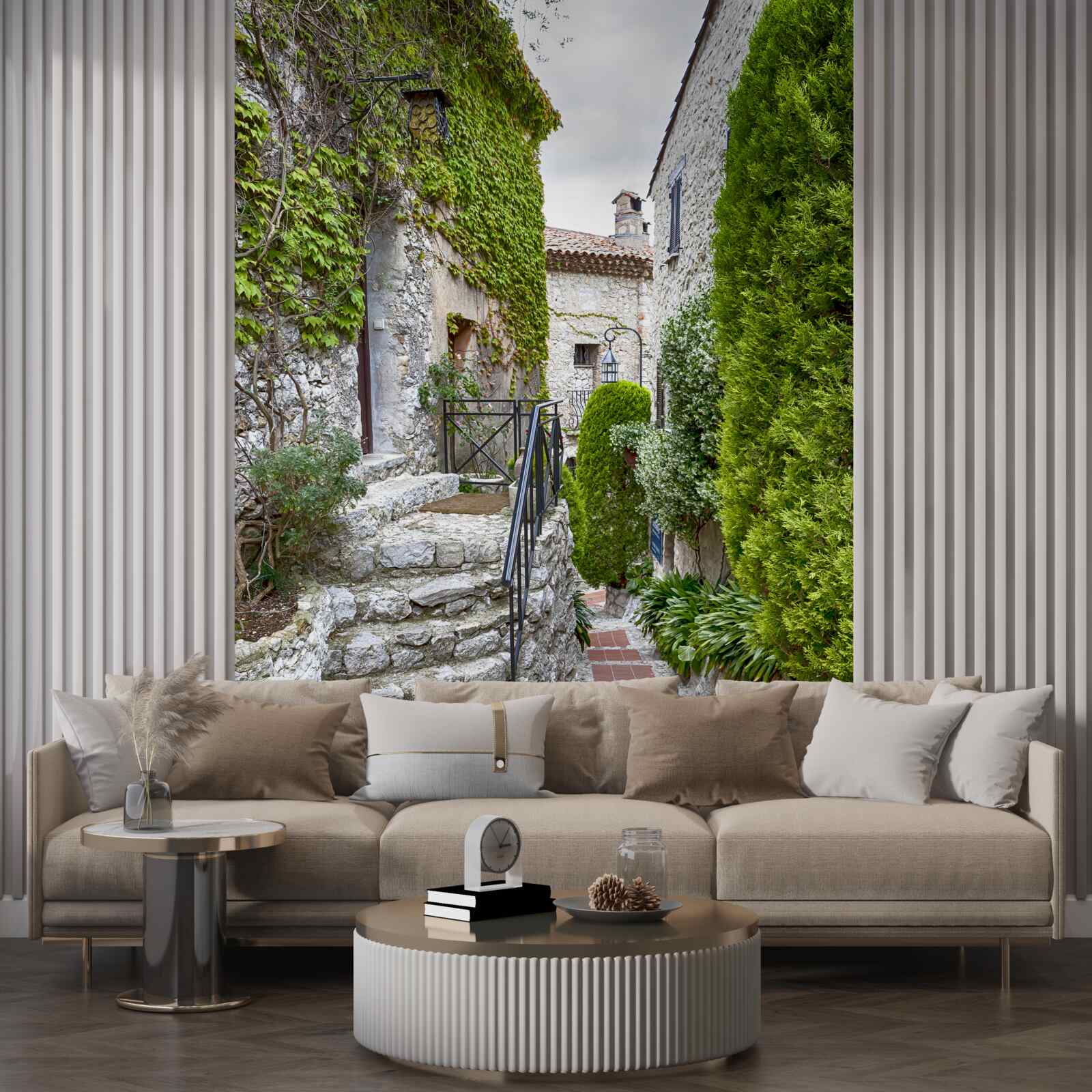 Fototapeta tiché zelené nádvorie v starobylom meste