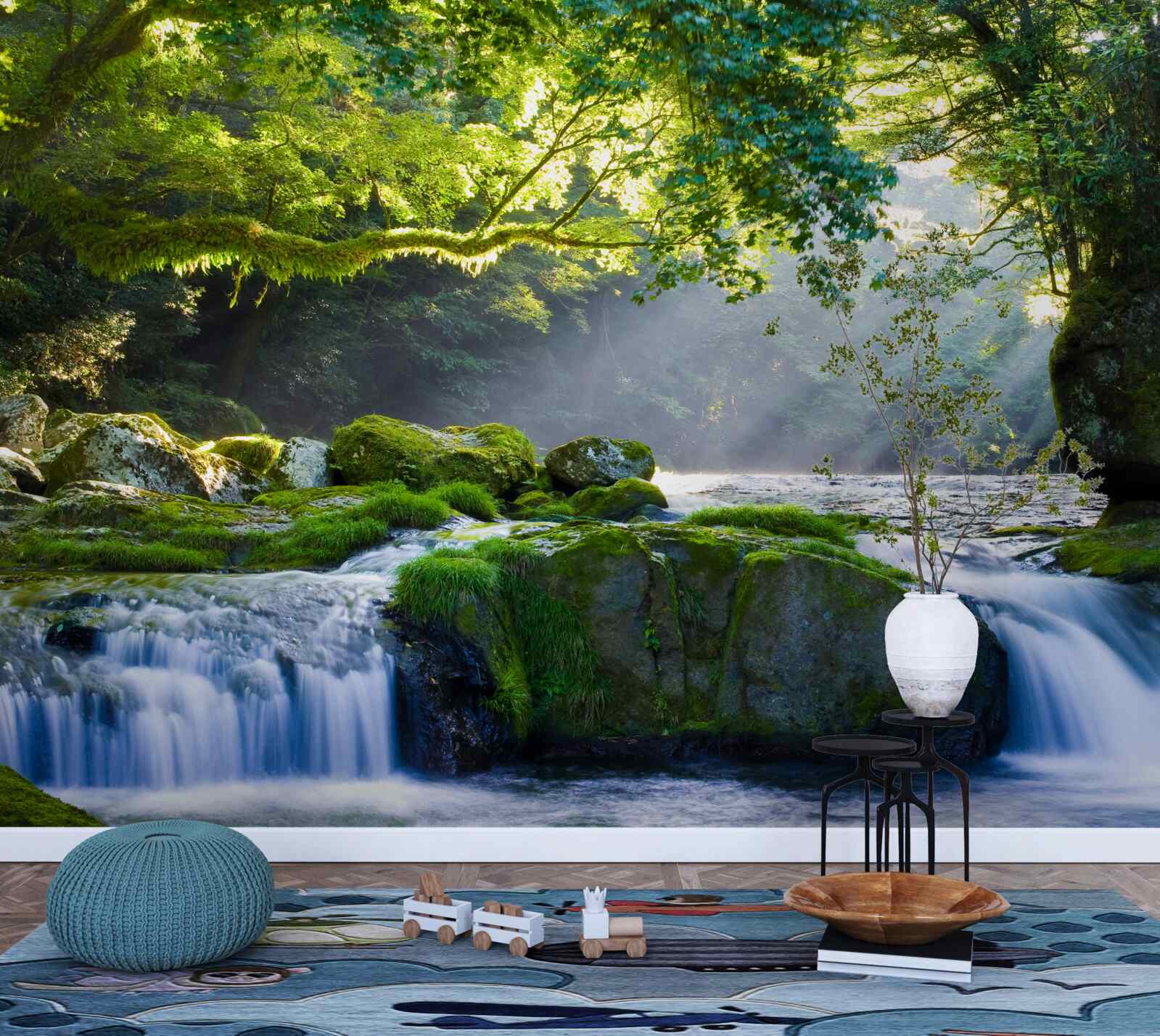 Fototapeta slnečné lúče dopadajú k lesnému vodopádu