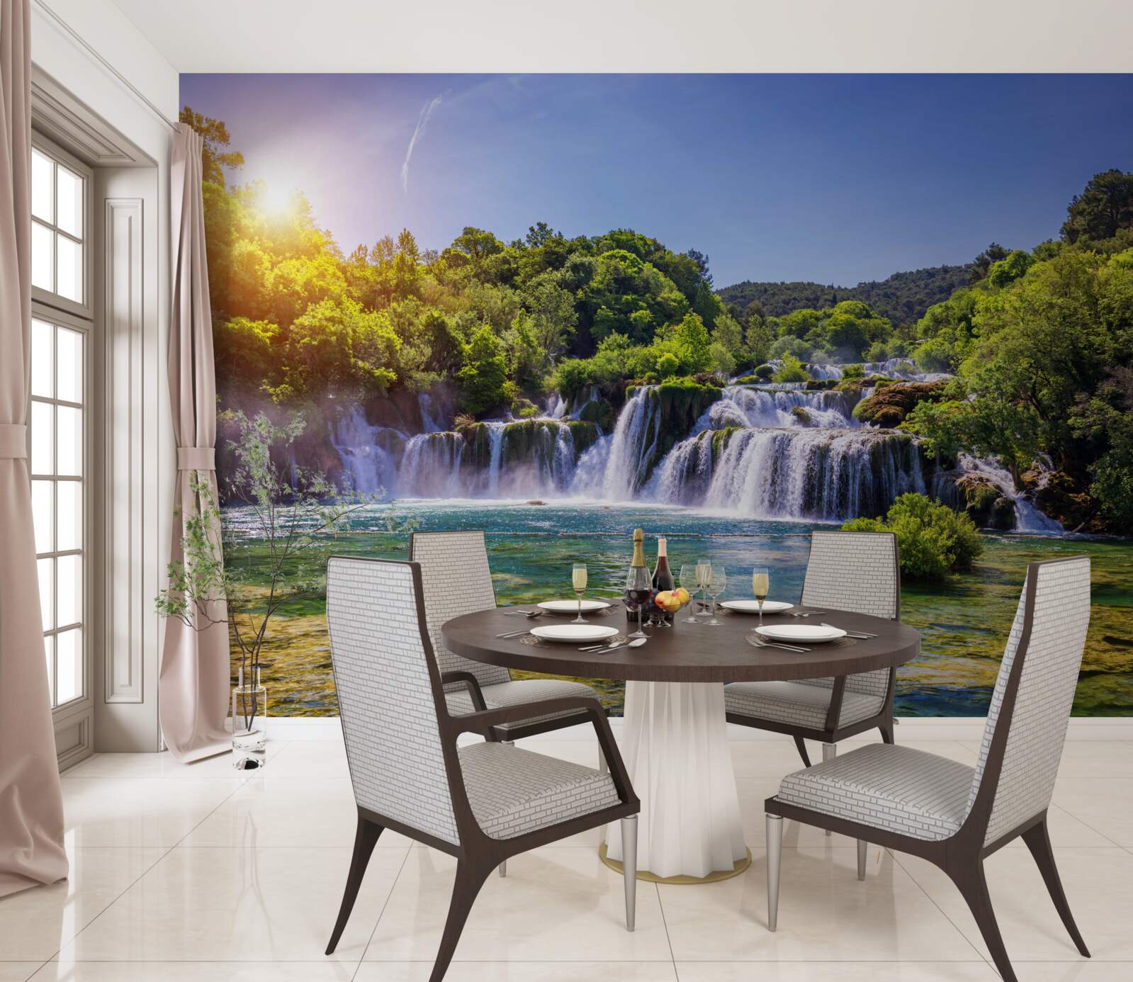 Fototapeta vodopád, rútiace sa vody pod padajúcim súmrakom, vydáva hlasný zvuk