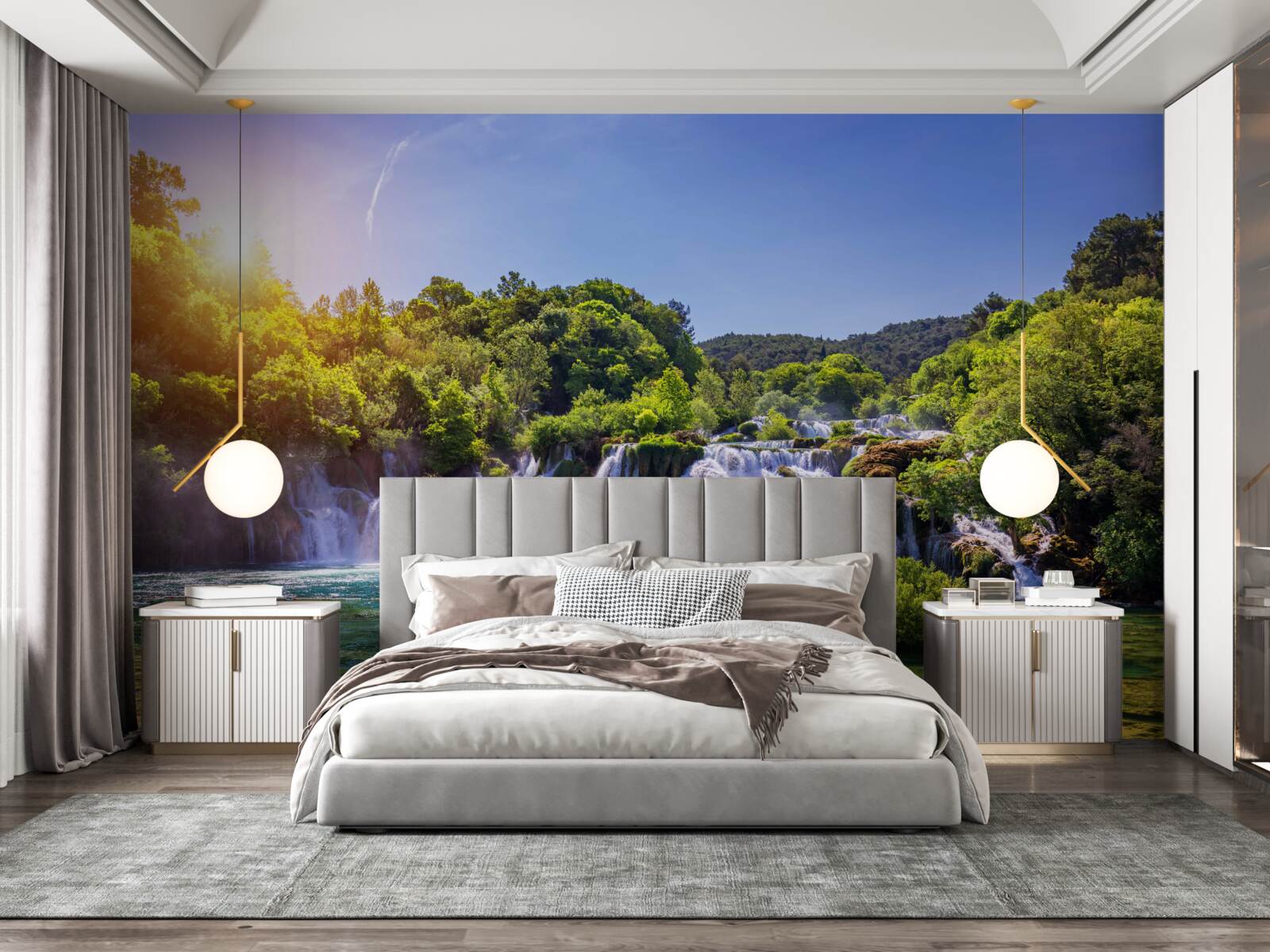 Fototapeta vodopád, rútiace sa vody pod padajúcim súmrakom, vydáva hlasný zvuk