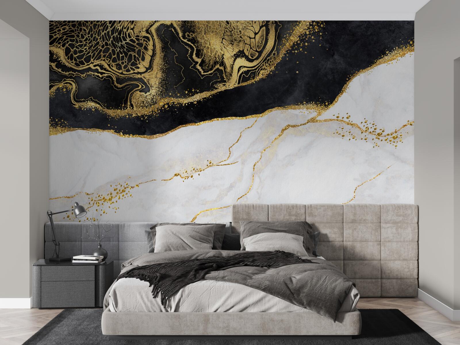 Fototapeta čierne vlny obklopujú piesočnaté pobrežie