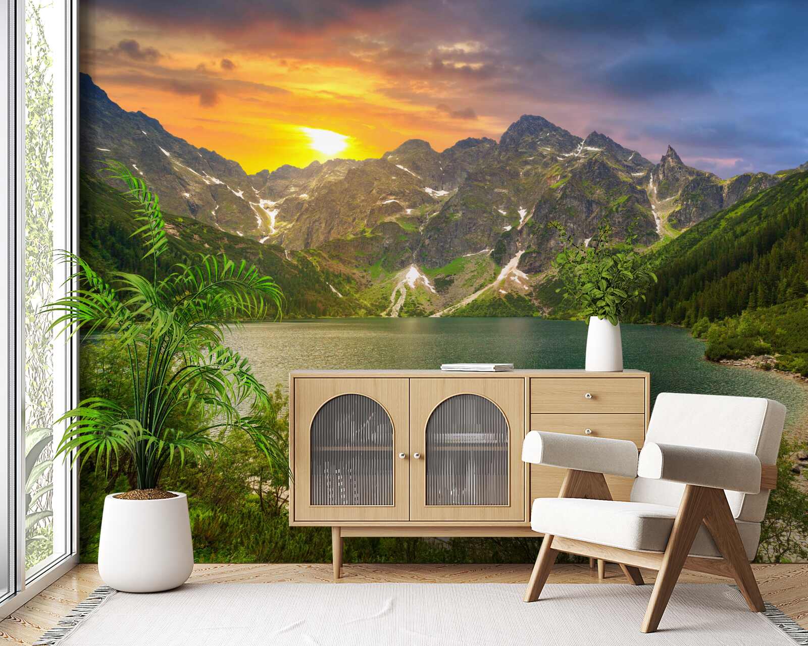 Fototapeta veľkolepý západ slnka za pohorím v blízkosti jazera