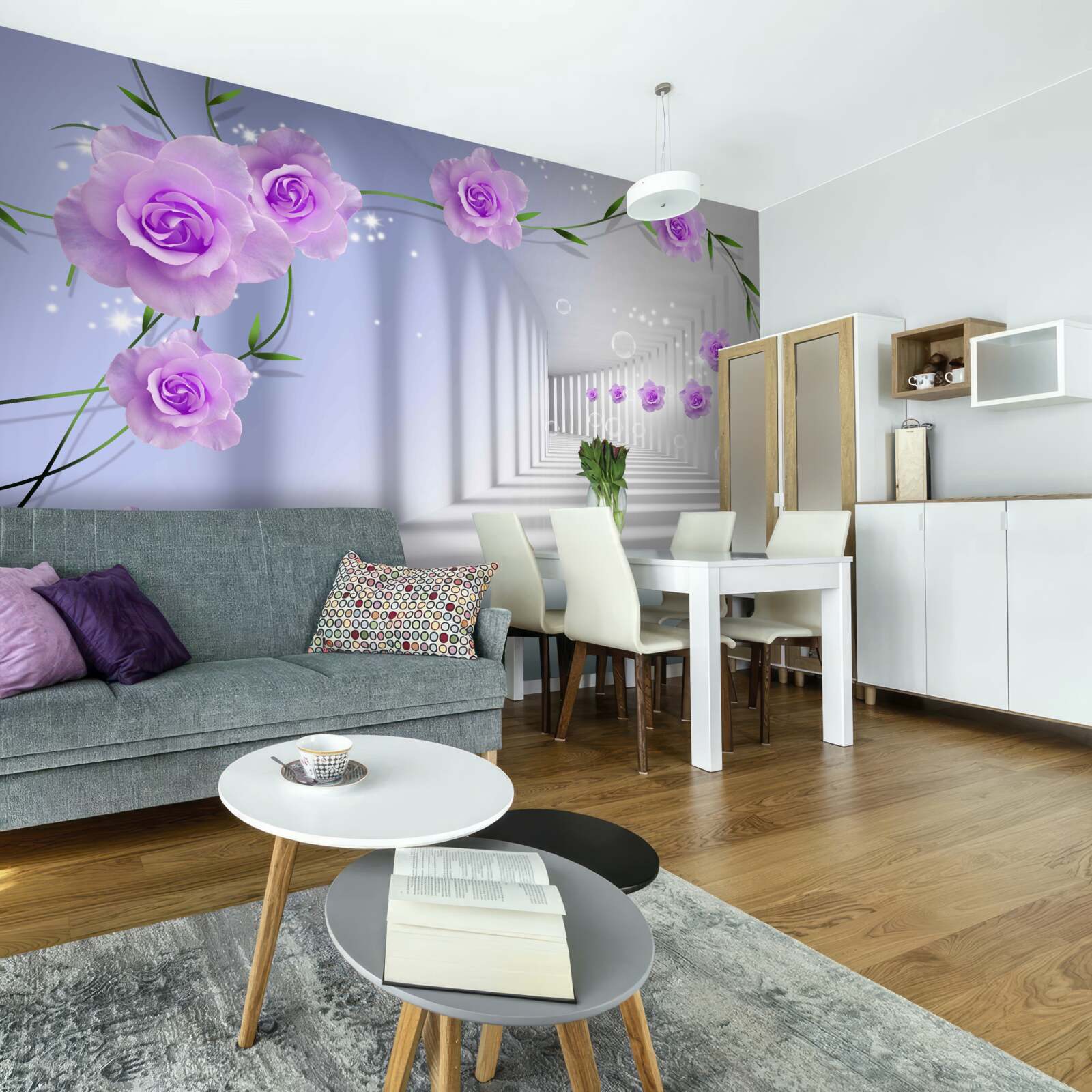 Fototapeta chodba je dlhá a ruže sú lila