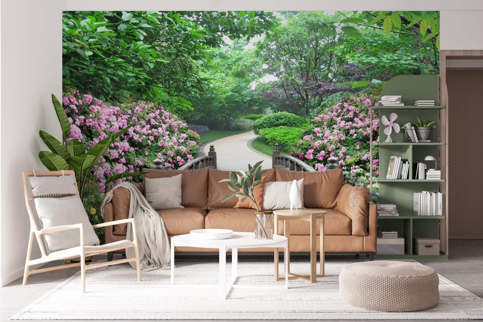 Fototapeta malebný drevený most, ktorý vedie cez kvitnúce zelené stromy