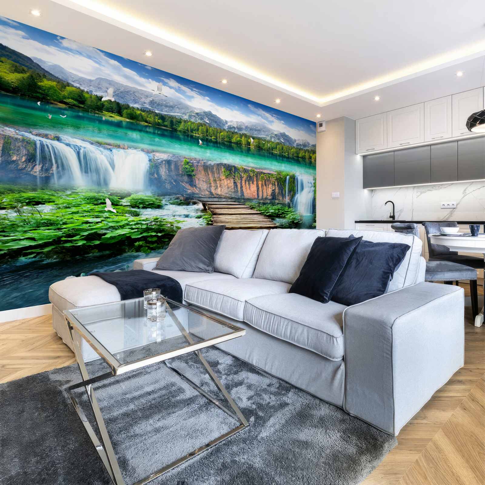 Fototapeta drevený most vedúci k úpätiu vodopádu