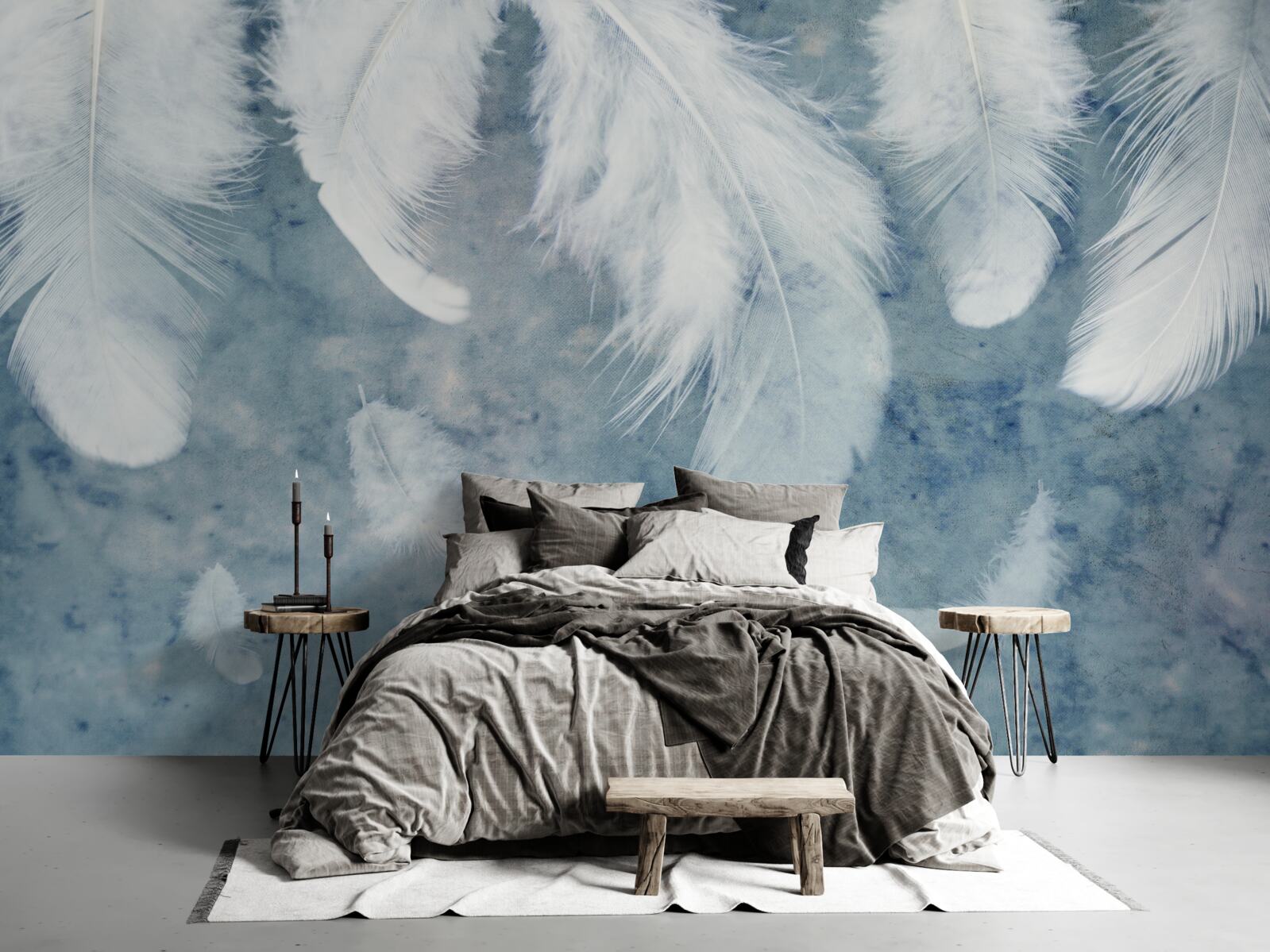 Fototapeta modré pozadie zvýrazňuje pierko