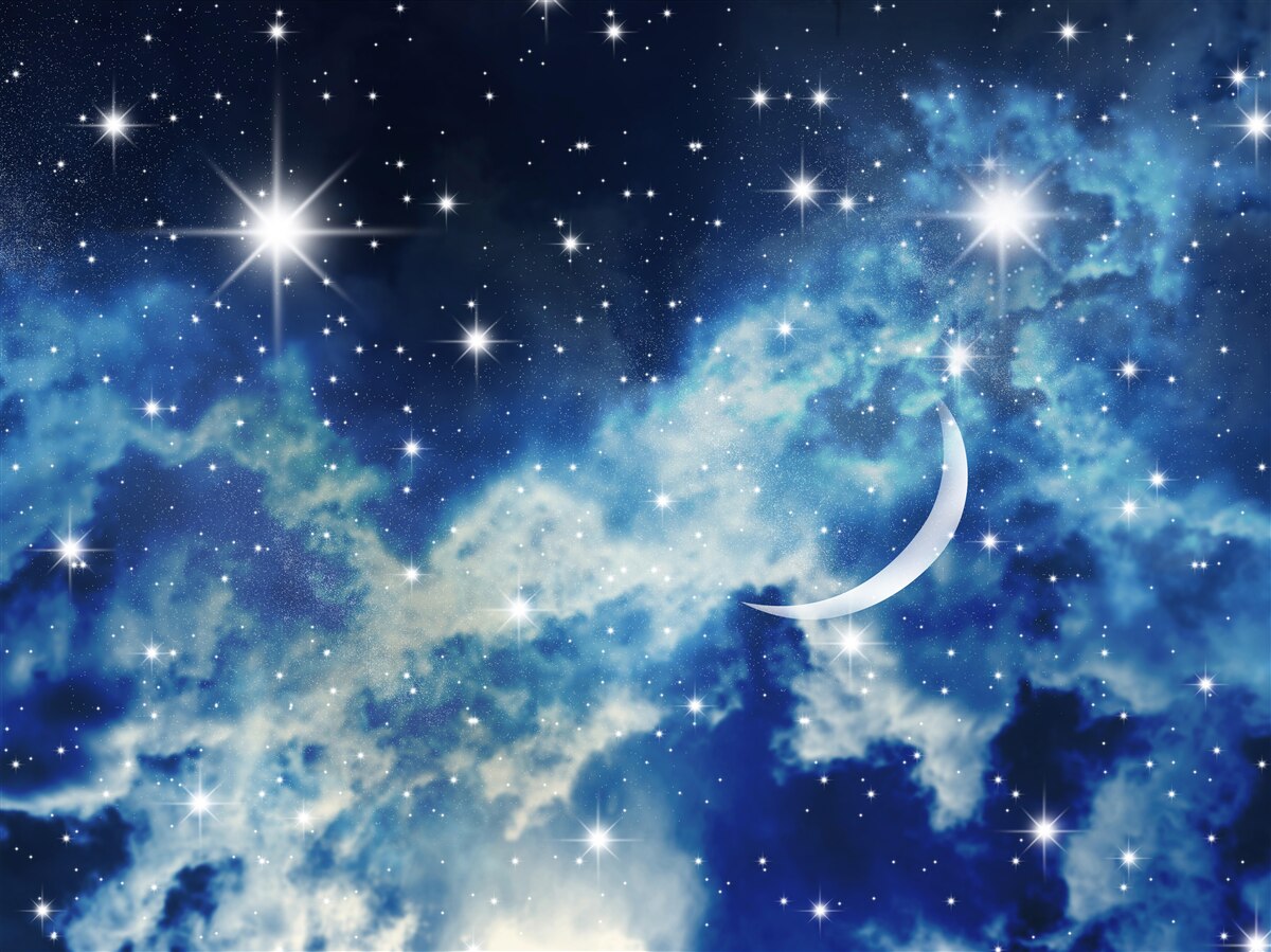 Fototapeta stropný scenár s oblohou pre spálňu