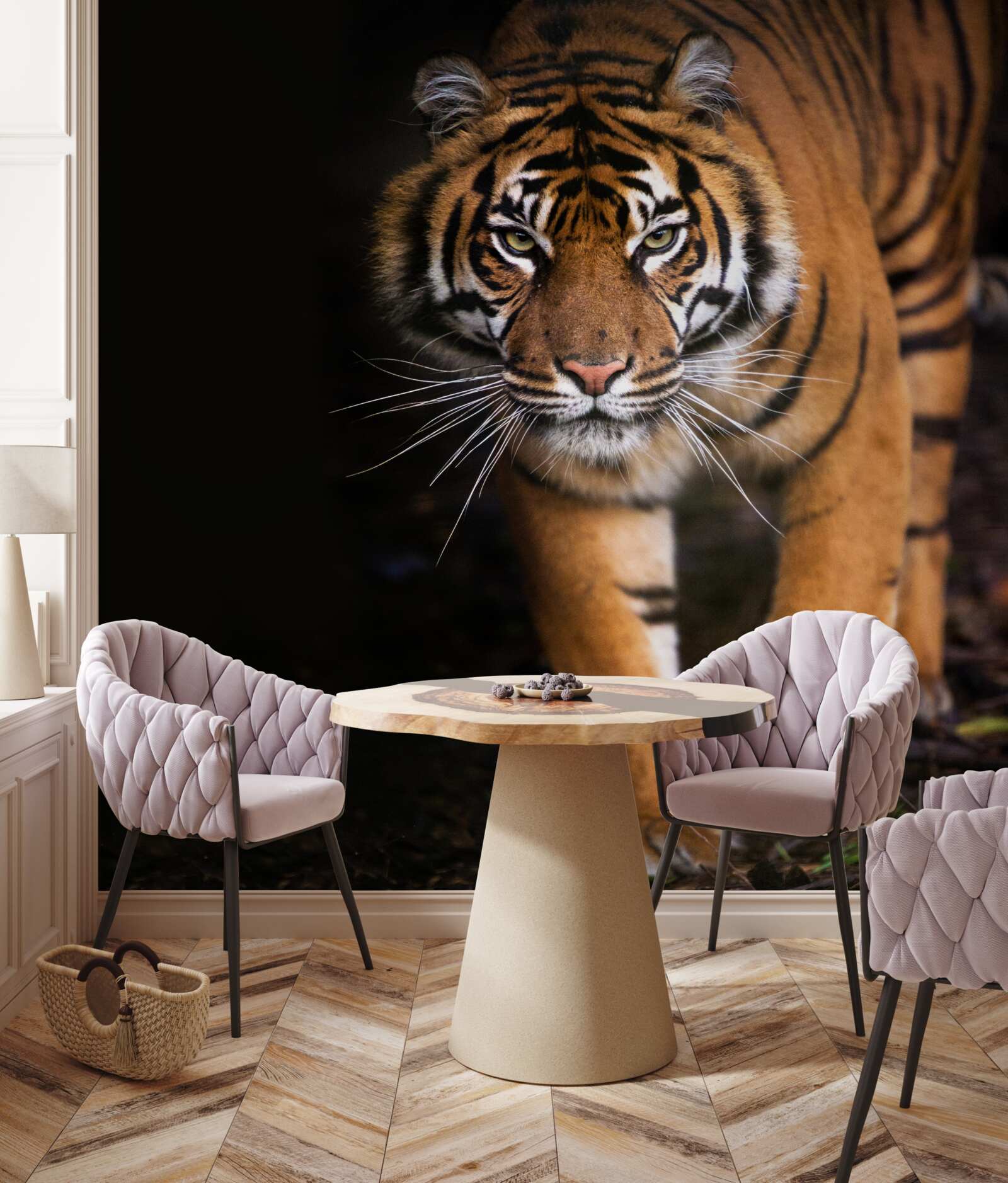 Fototapeta tiger sa nepozorovane pohybuje