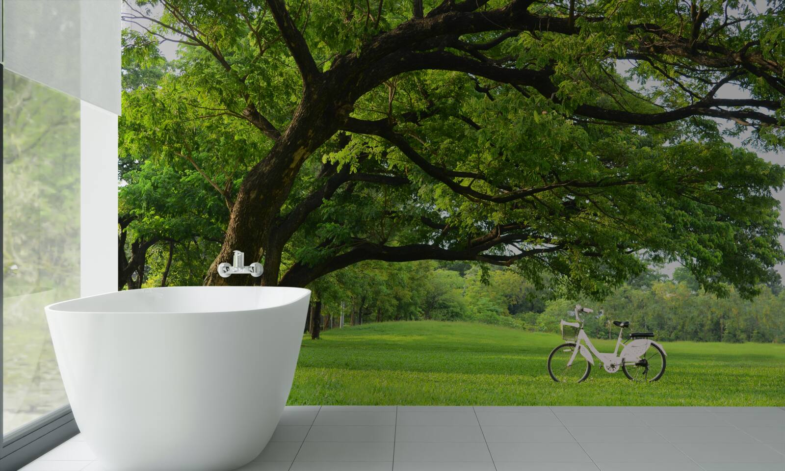 Fototapeta lúka so zelenou trávou a starými stromami