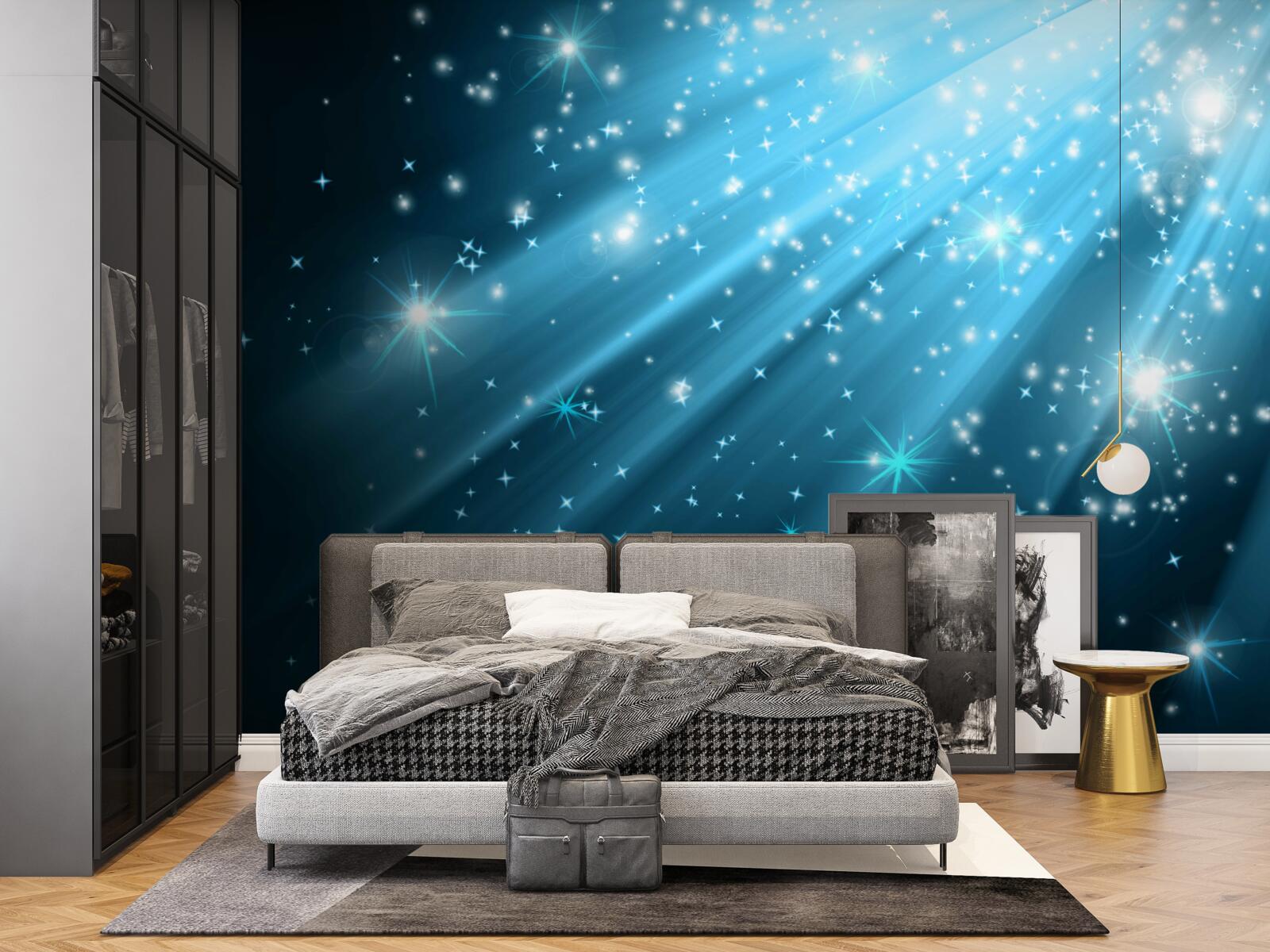 Fototapeta Žiariace lúče mesiaca na oblohe dávkované s hviezdami