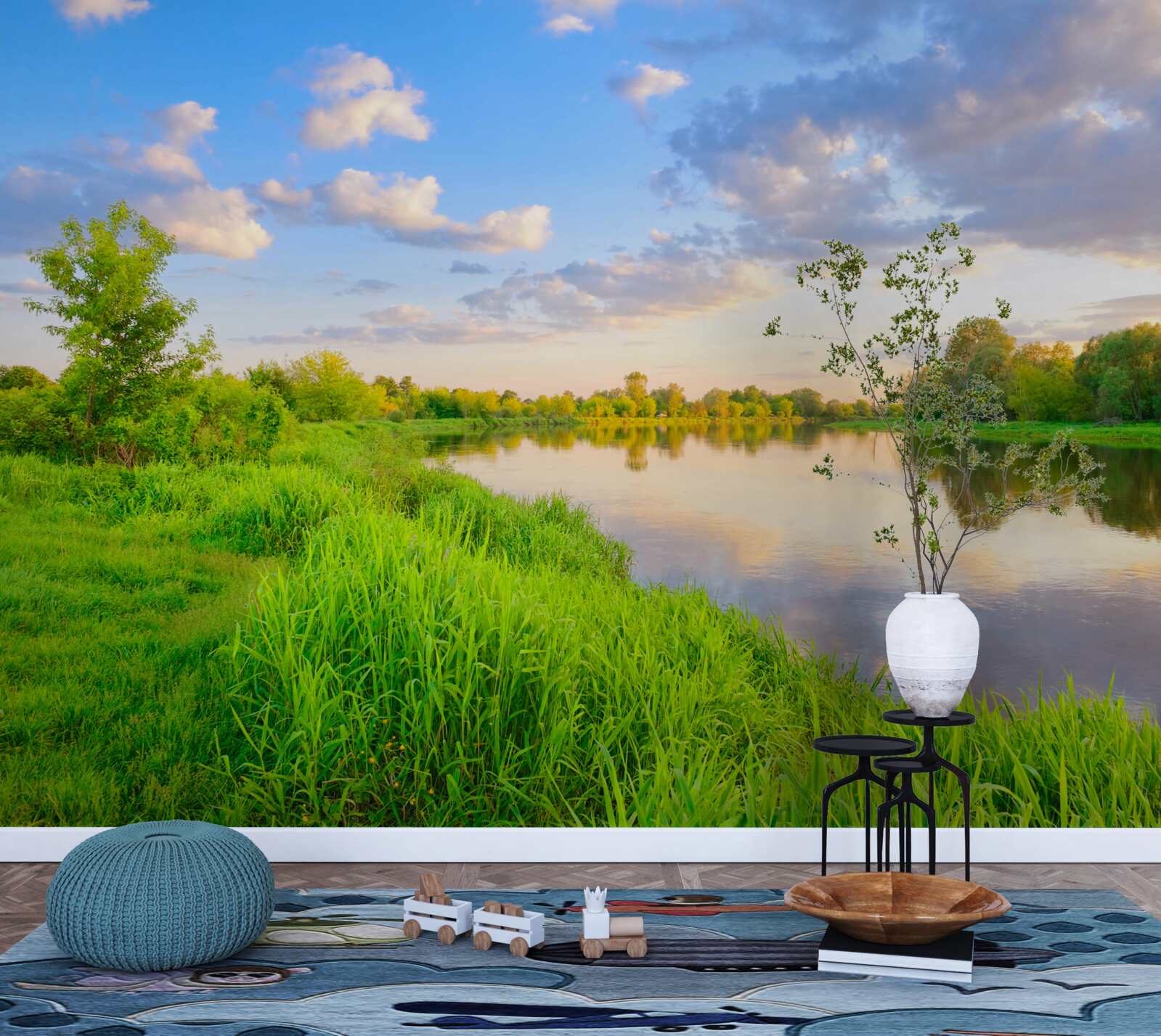 Fototapeta pokojná rieka vedľa zelenej lúky