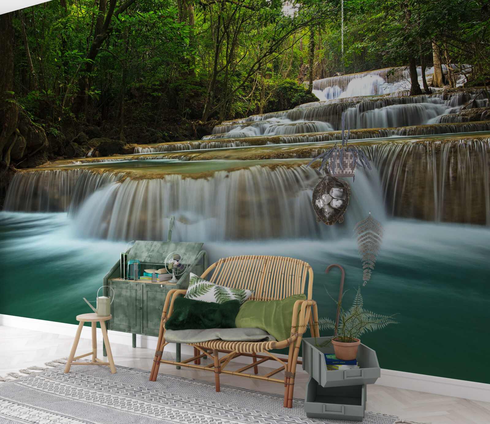 Fototapeta náhly prúd vody tečúci v hustom lese