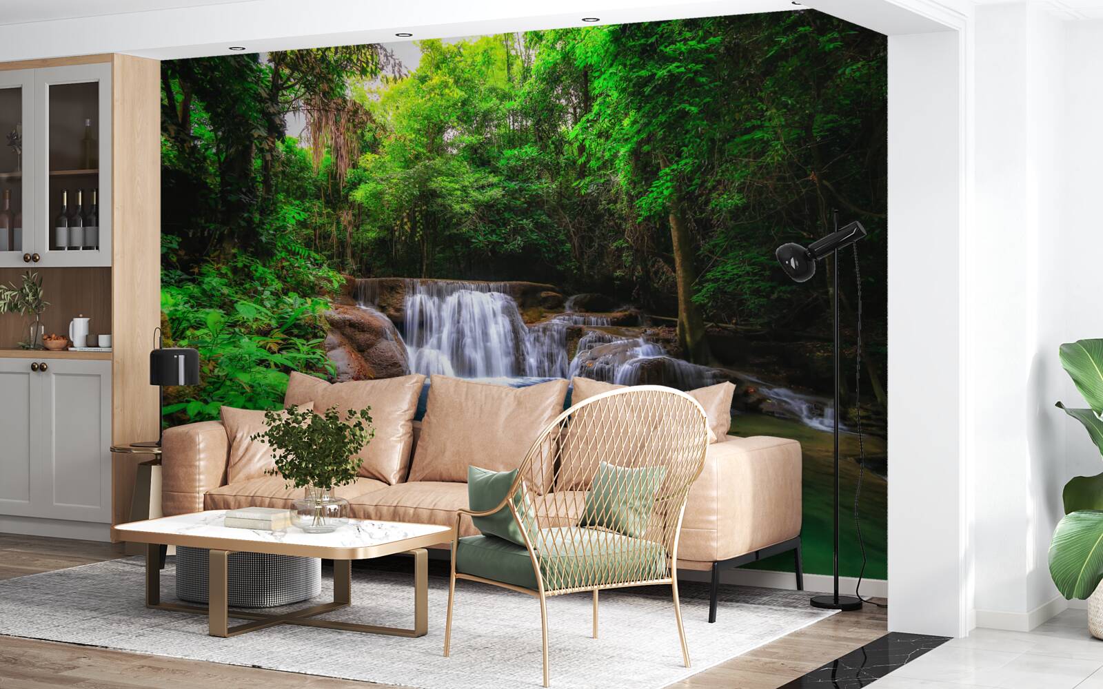 Fototapeta skrytá voda hlboko v zelenom lese