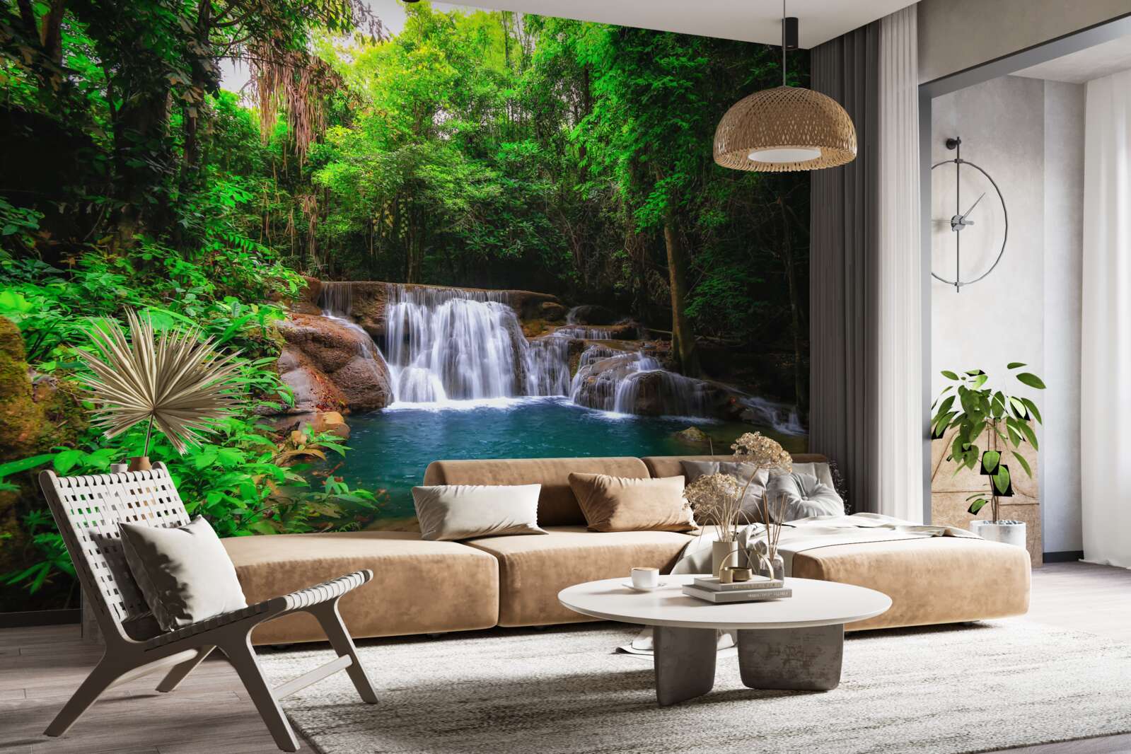 Fototapeta skrytá voda hlboko v zelenom lese