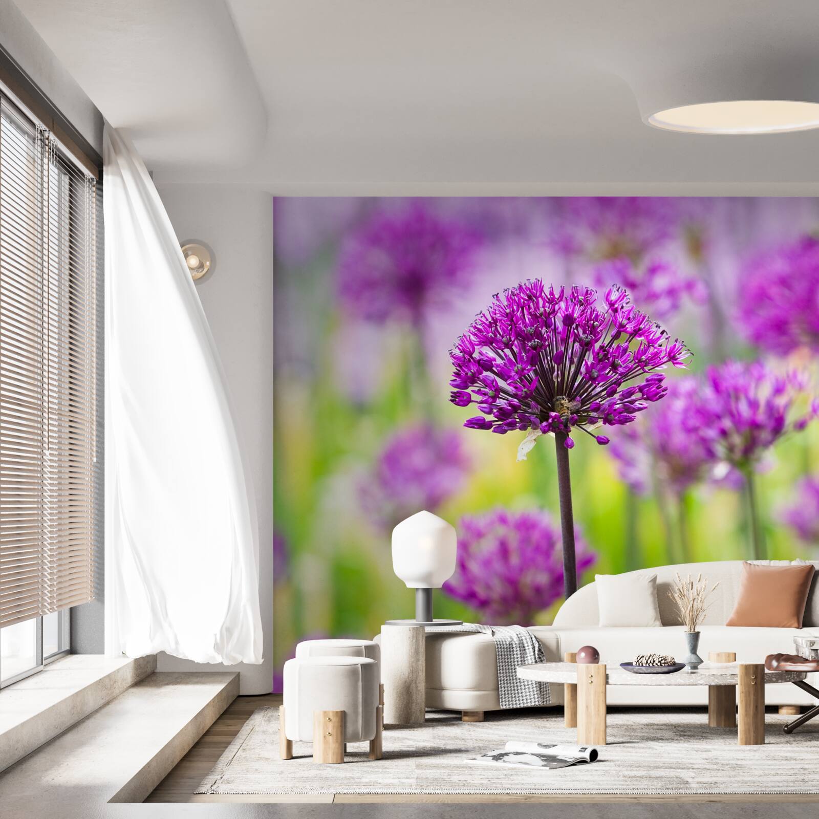 Fototapeta jemné fialové kvety rastúce na medzerách