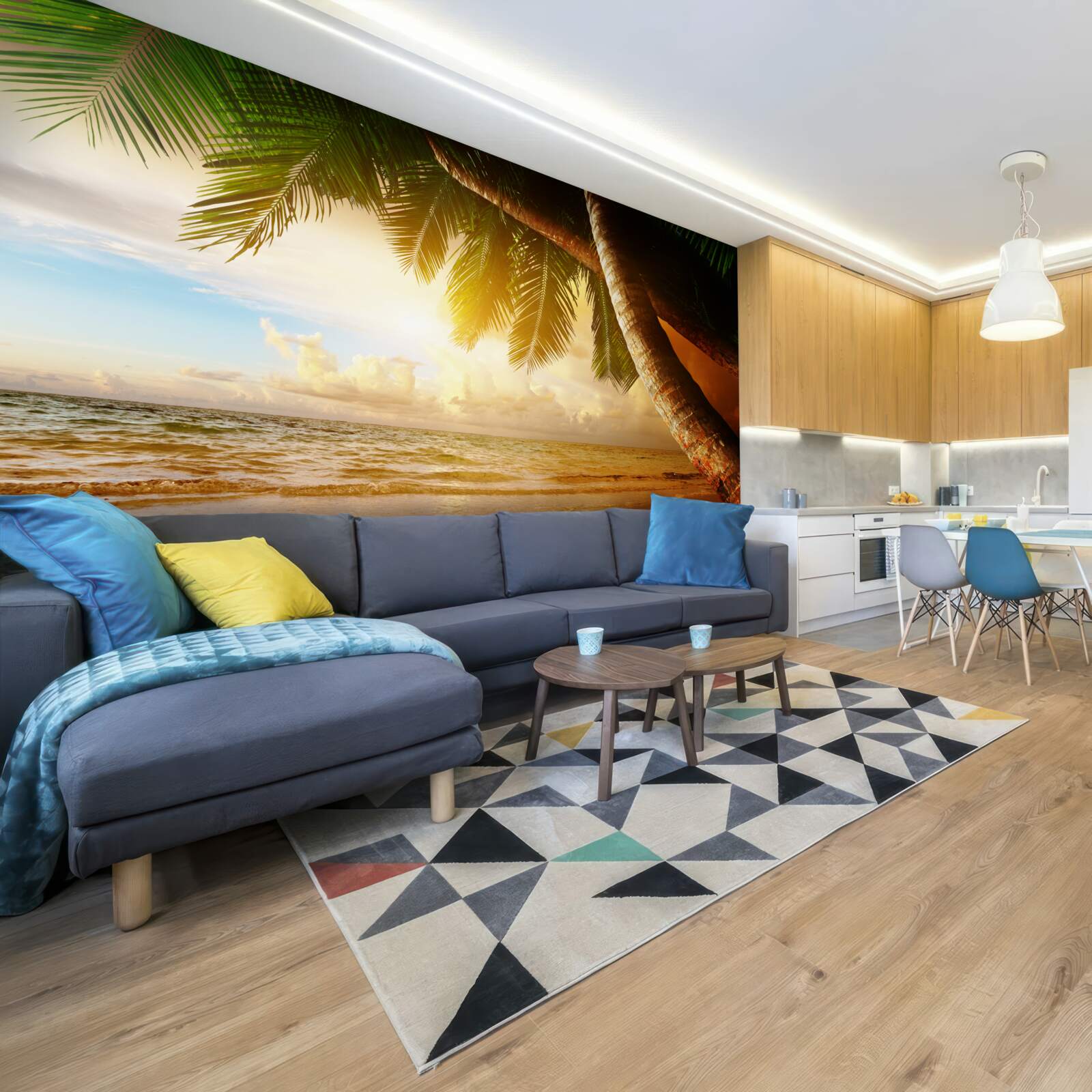 Fototapeta palma pri vode pri západe slnka v tropoch