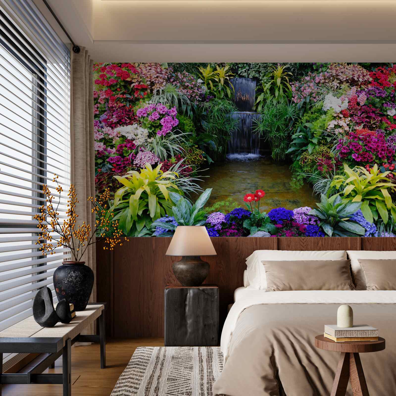 Fototapeta tropické kvety vedľa horského vodopádu