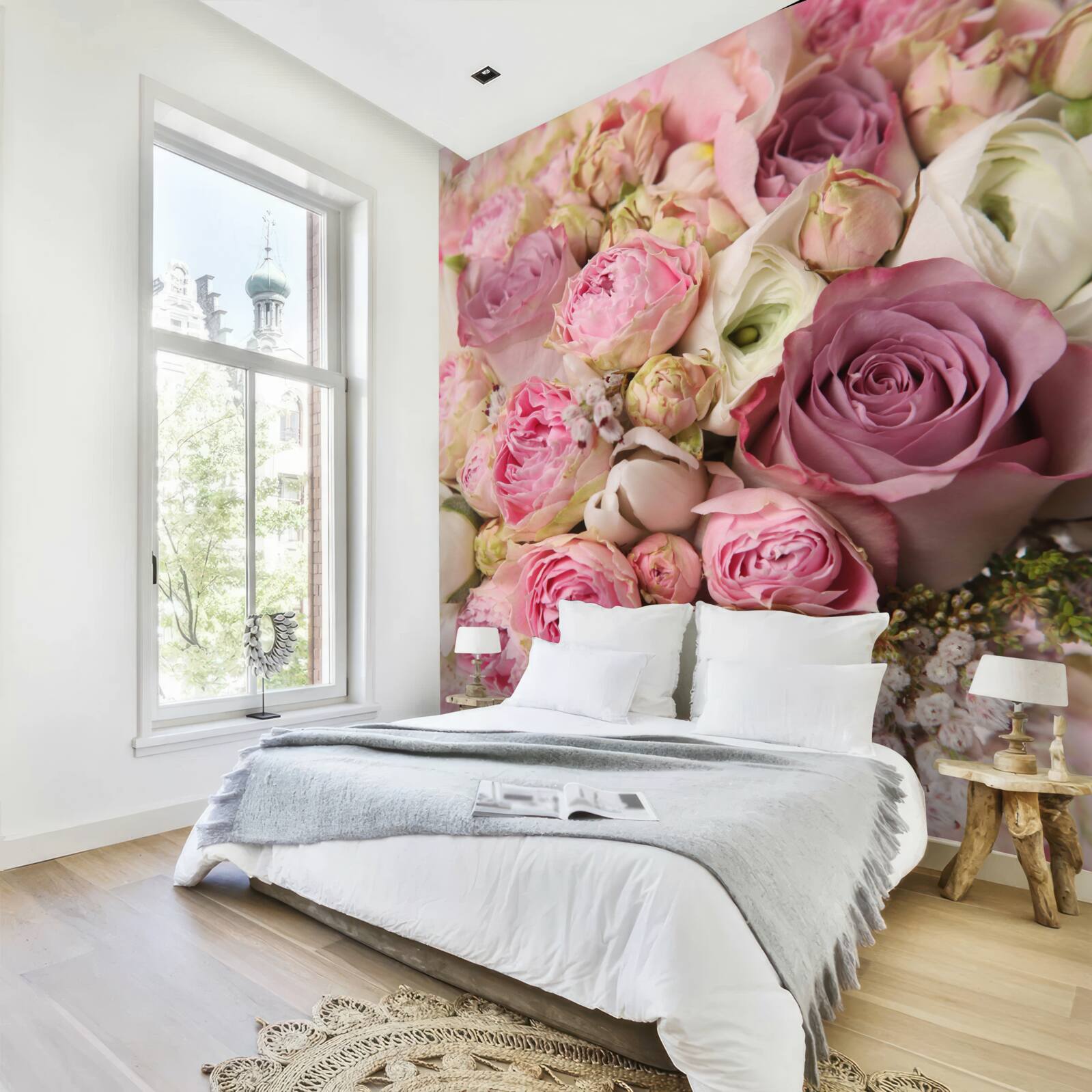 Fototapeta kompozícia ruží a tulipánov neobvyklého tvaru