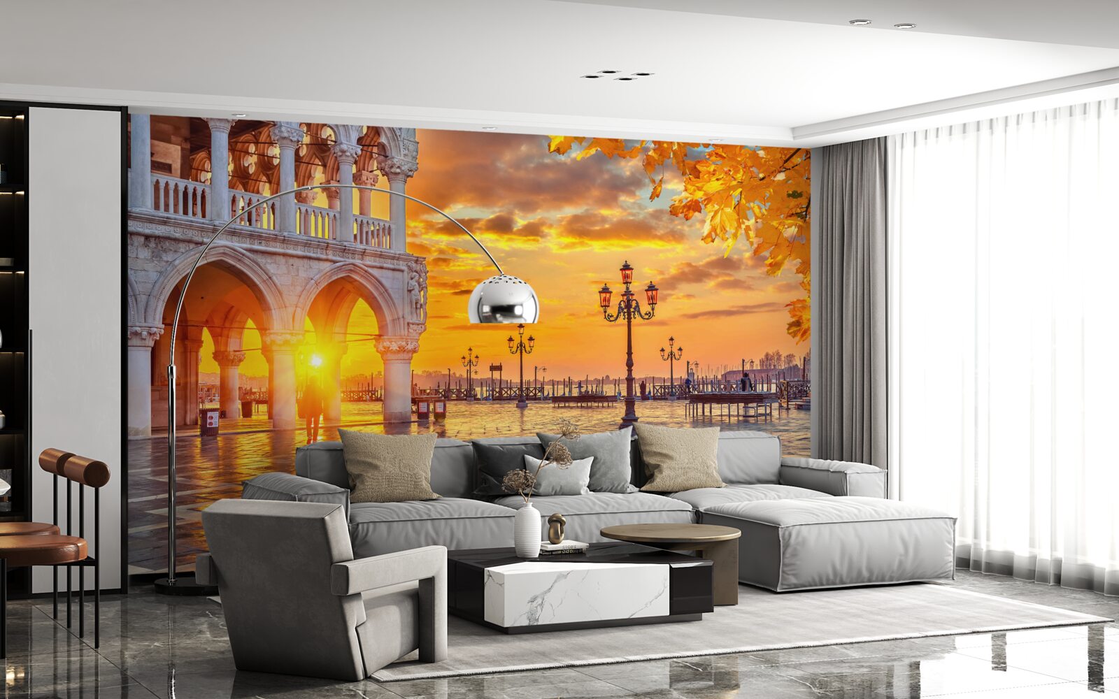 Fototapeta teplé, jasné lúče západu slnka nad hlavným námestím