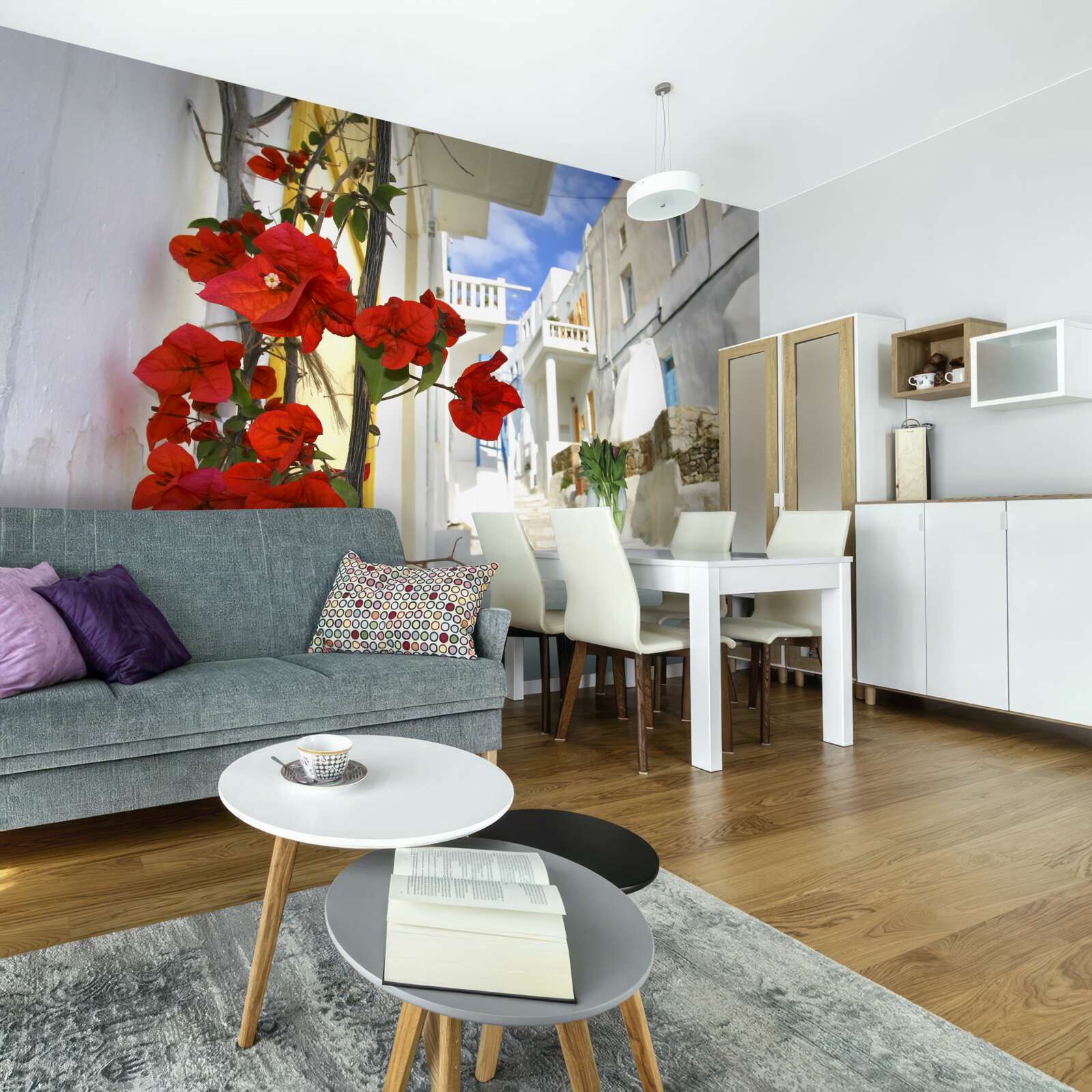 Fototapeta šarlátové kvety na rozžiarených námestiach miest