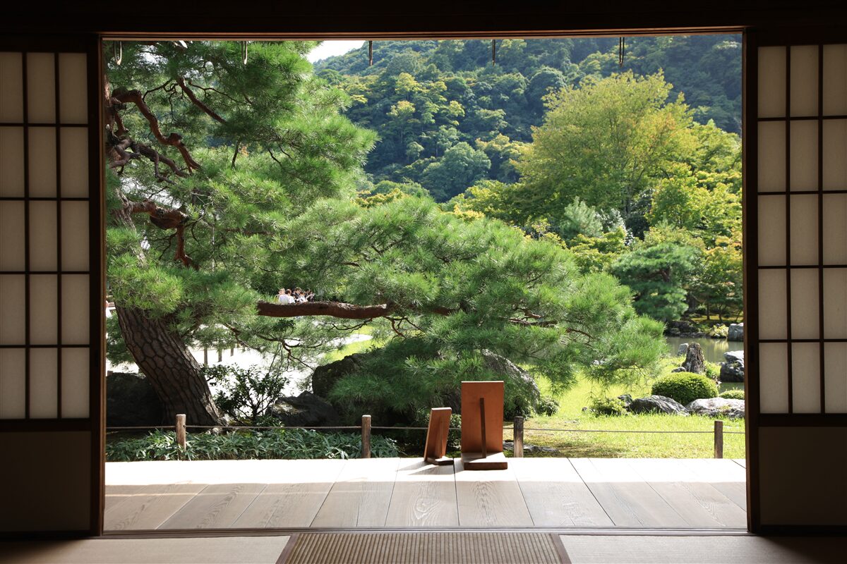 Fototapeta Záhrada v japonskom štýle s vlastnou terasou