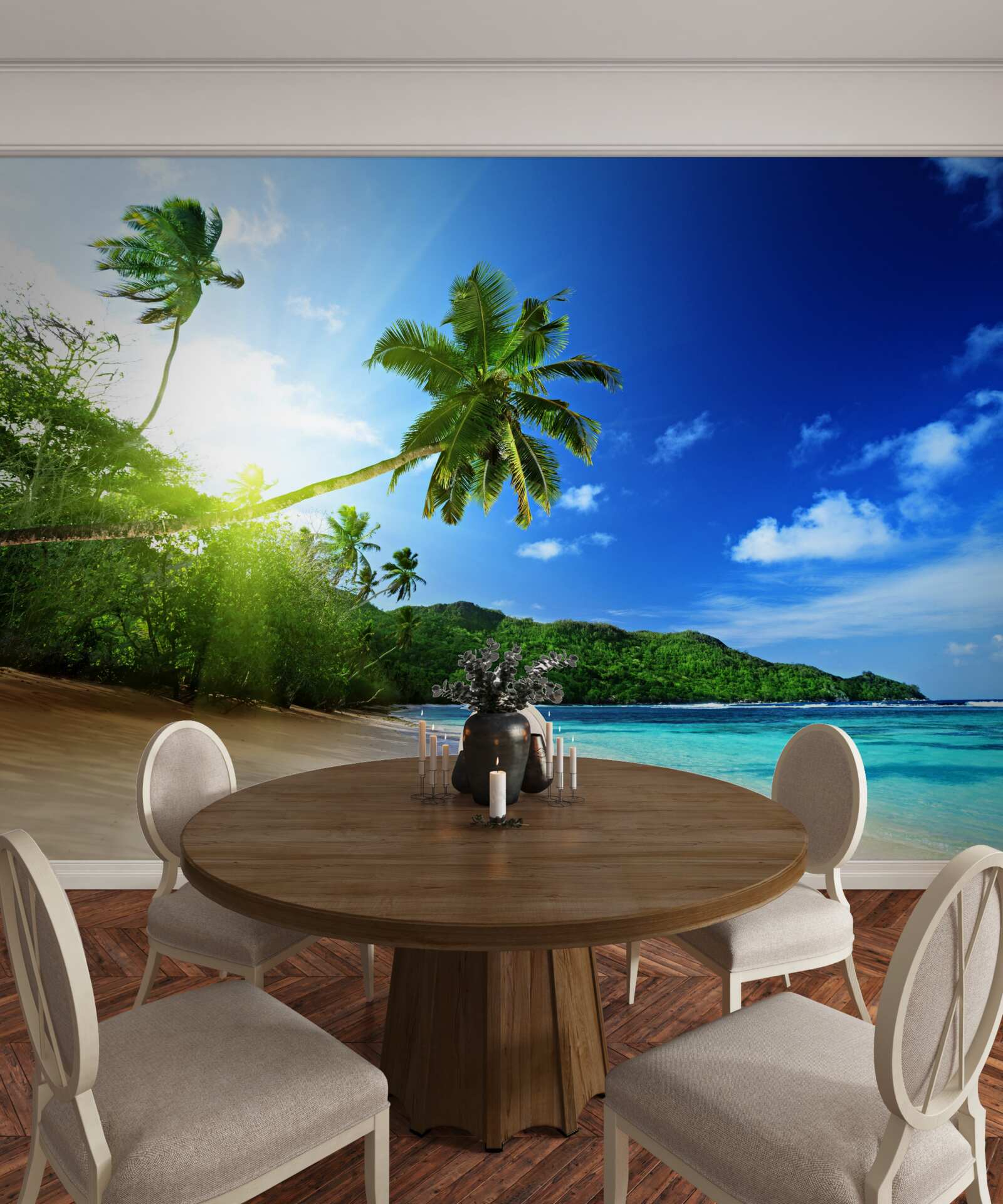 Fototapeta lúče vychádzajúceho slnka osvetľujú tropické pobrežie