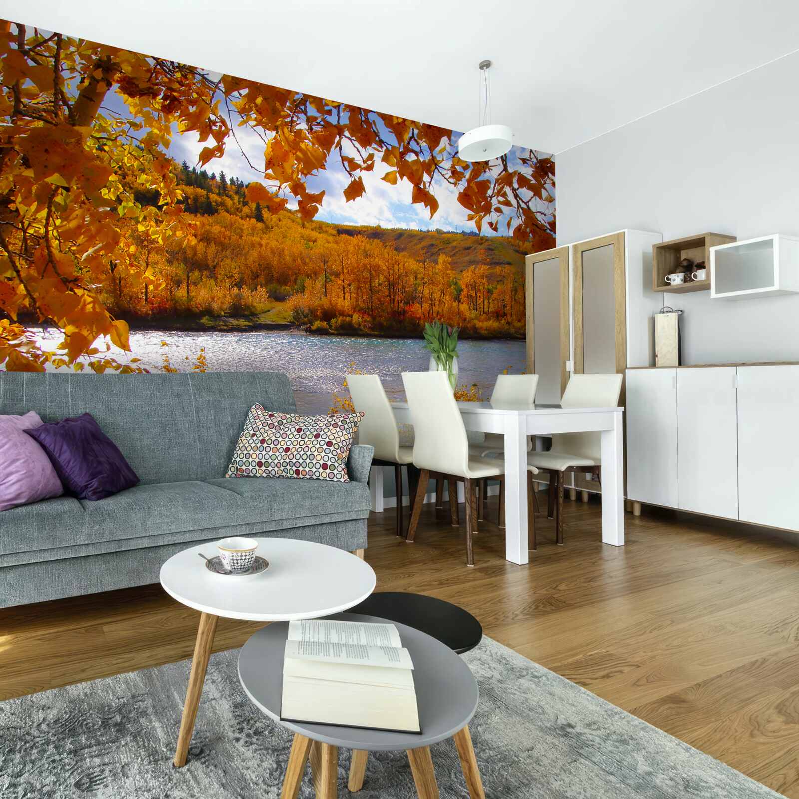 Fototapeta zlatá jeseň v hustom lese pri rieke