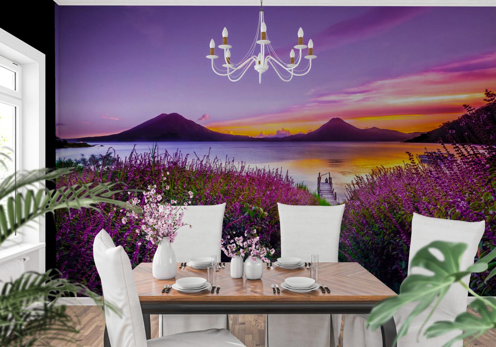 Fototapeta cesta obklopená kríkmi levandule