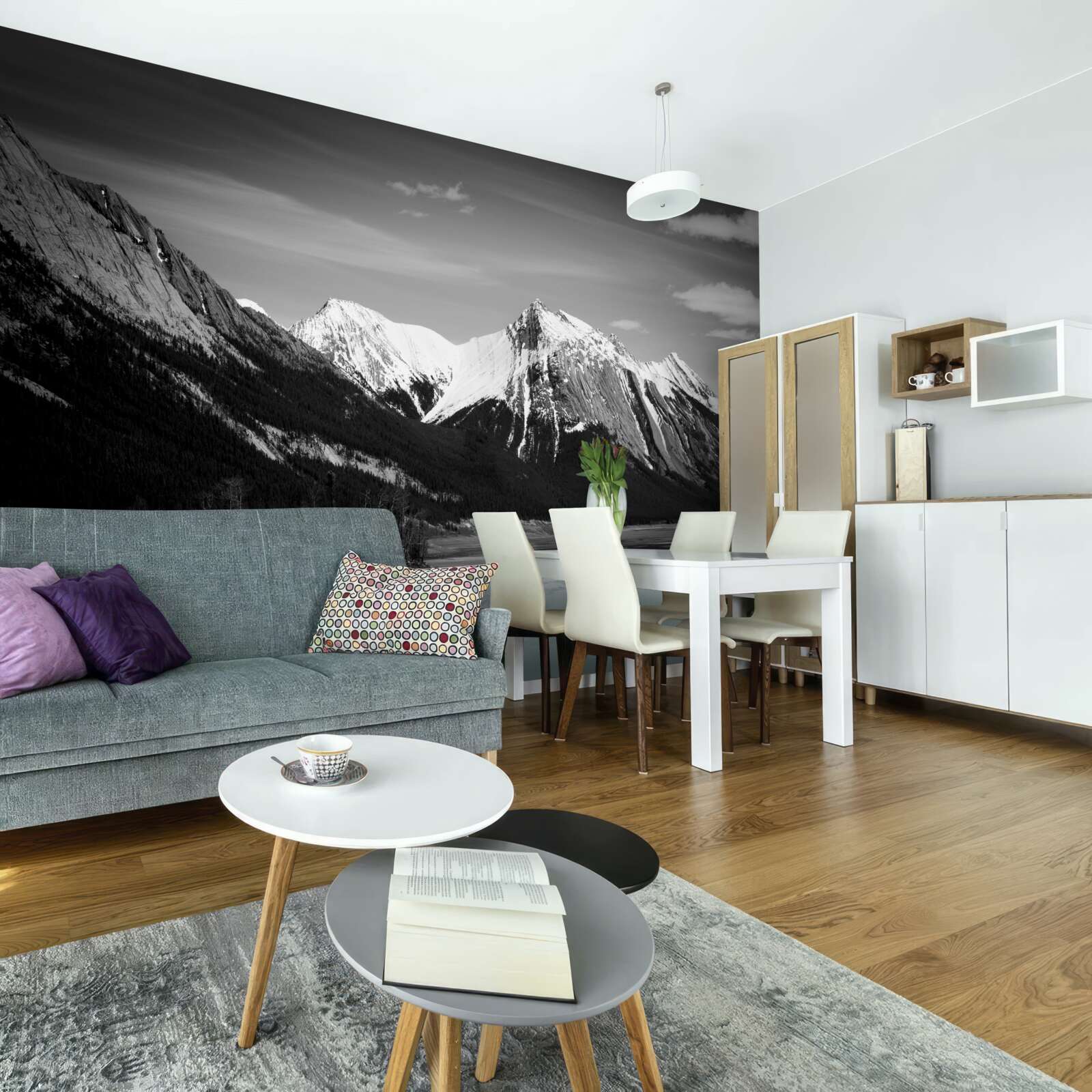 Fototapeta hory v monochromatických odtieňoch