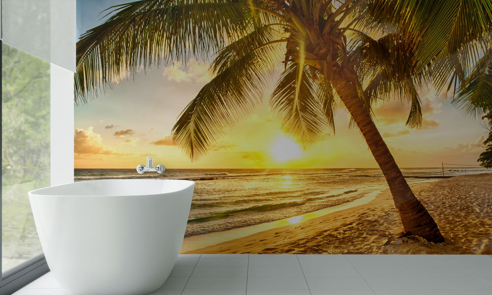 Fototapeta slnko zapadá pod horizont oceánu a osvetľuje palmy