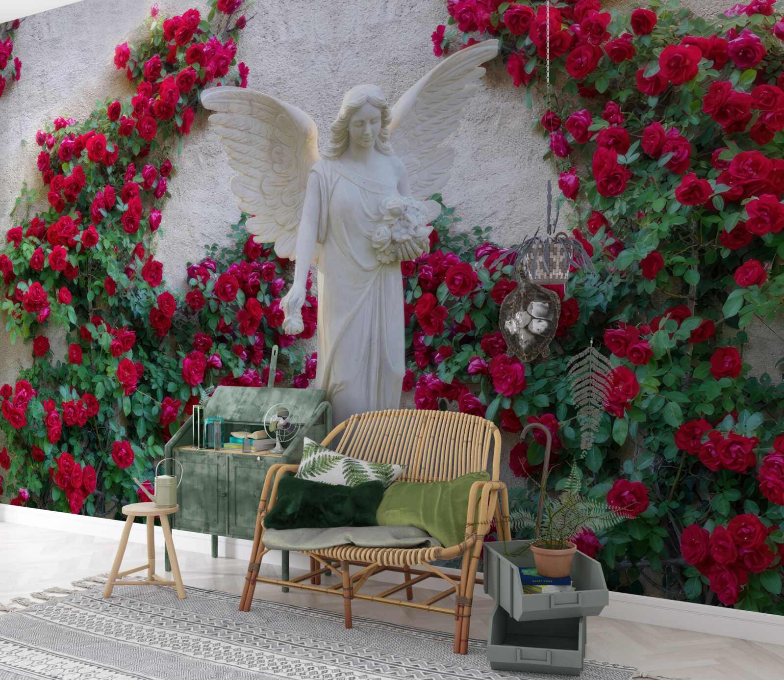 Fototapeta socha anjela obklopená šarlátovými kvetmi