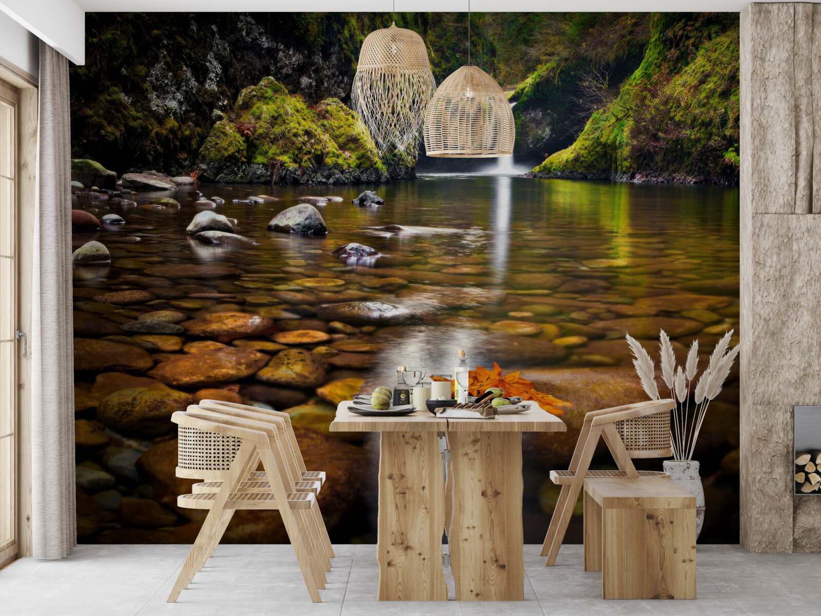 Fototapeta list, ktorý padol na vodnú hladinu v horách