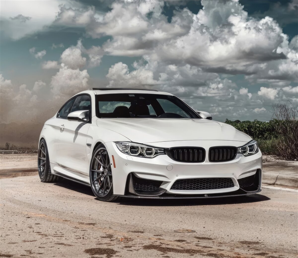 Fototapeta auto je biele