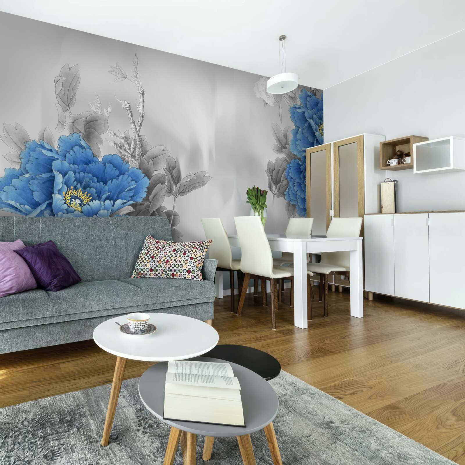 Fototapeta modré kvety na sivom podklade