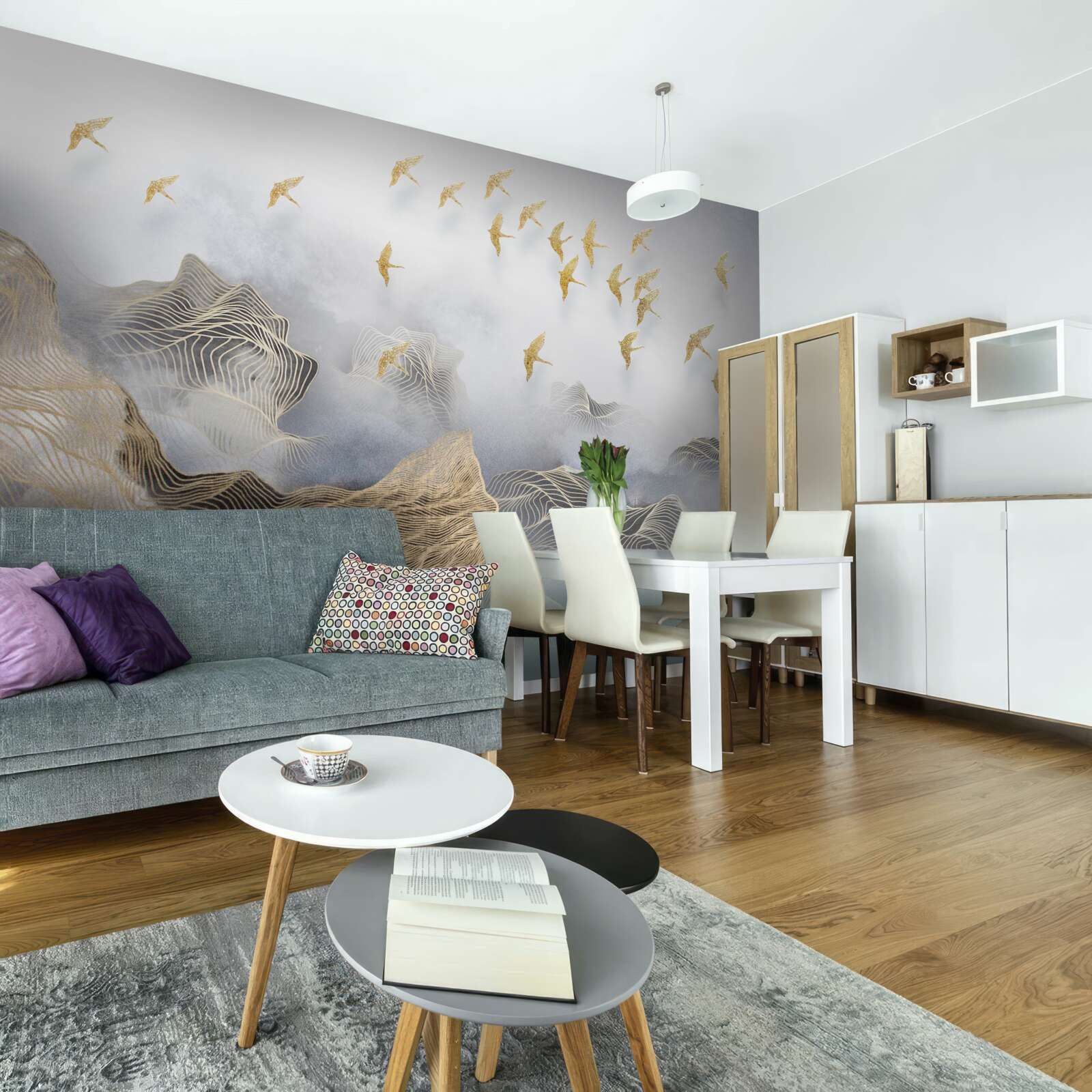 Fototapeta hory a vtáky v hmle abstrakcie